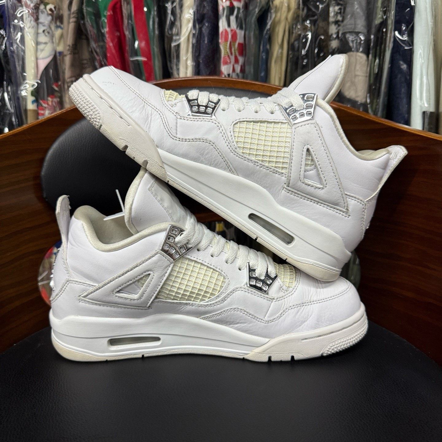 Nike Nike AJ4 White Lowtop Sneakers 40 Men Size US 7.5 / EU 40-41 - 7 Thumbnail