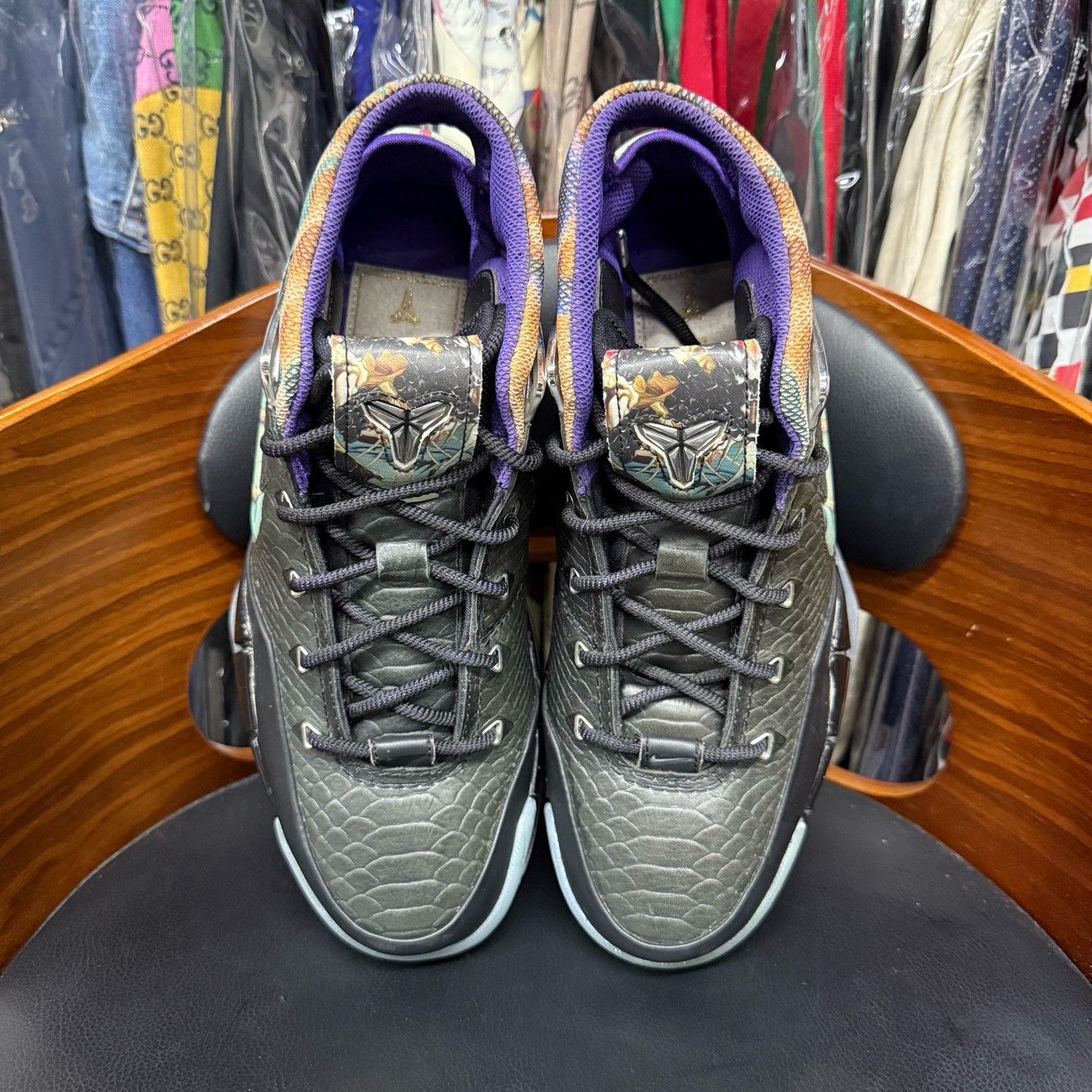 Nike Nike KOBE1 Lowtop Sneakers 42 Men Size US 9 / EU 42 - 5 Thumbnail