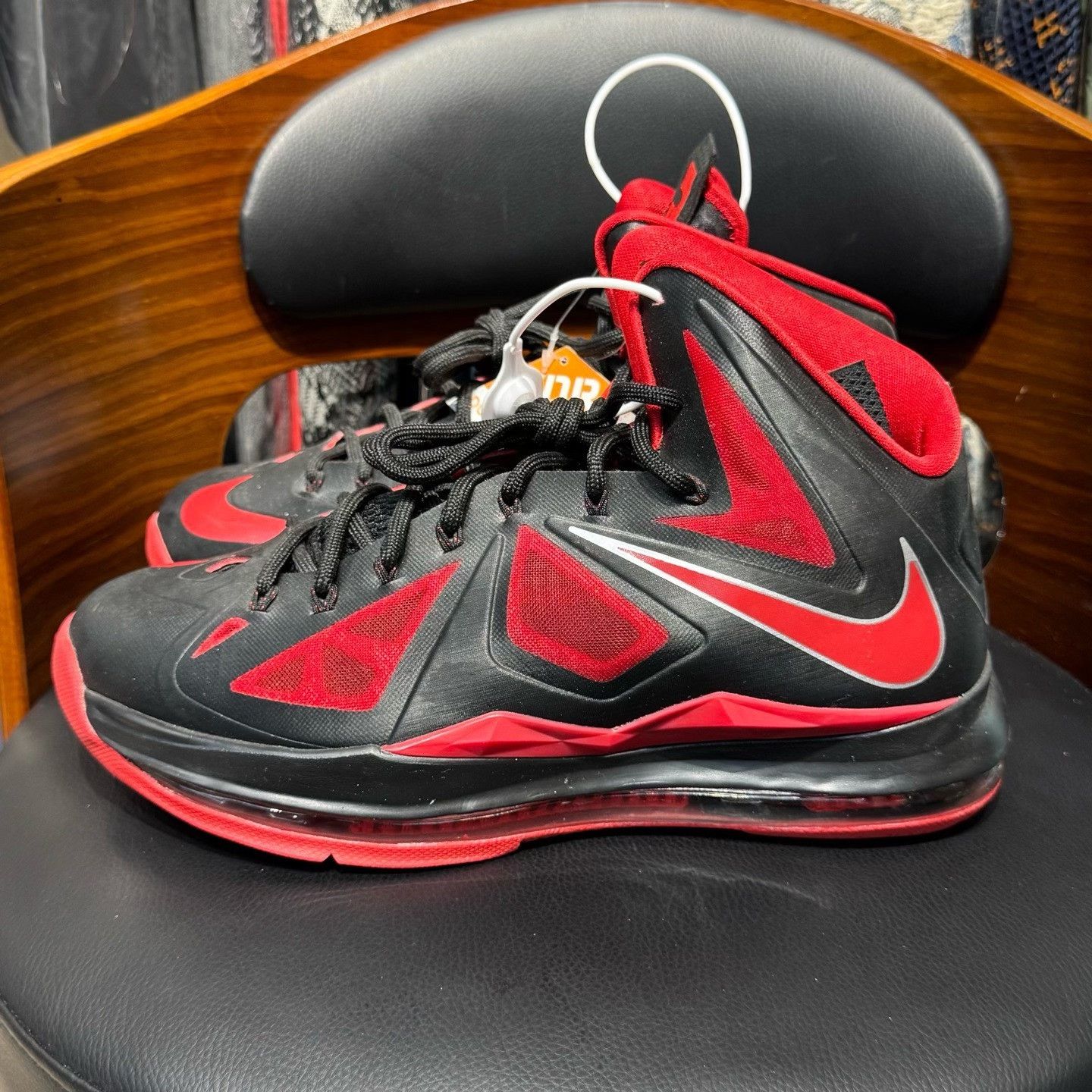 Nike Nike LEBRON10 Black Lowtop Sneakers 42.5 Men Size US 9.5 / EU 42-43 - 6 Thumbnail