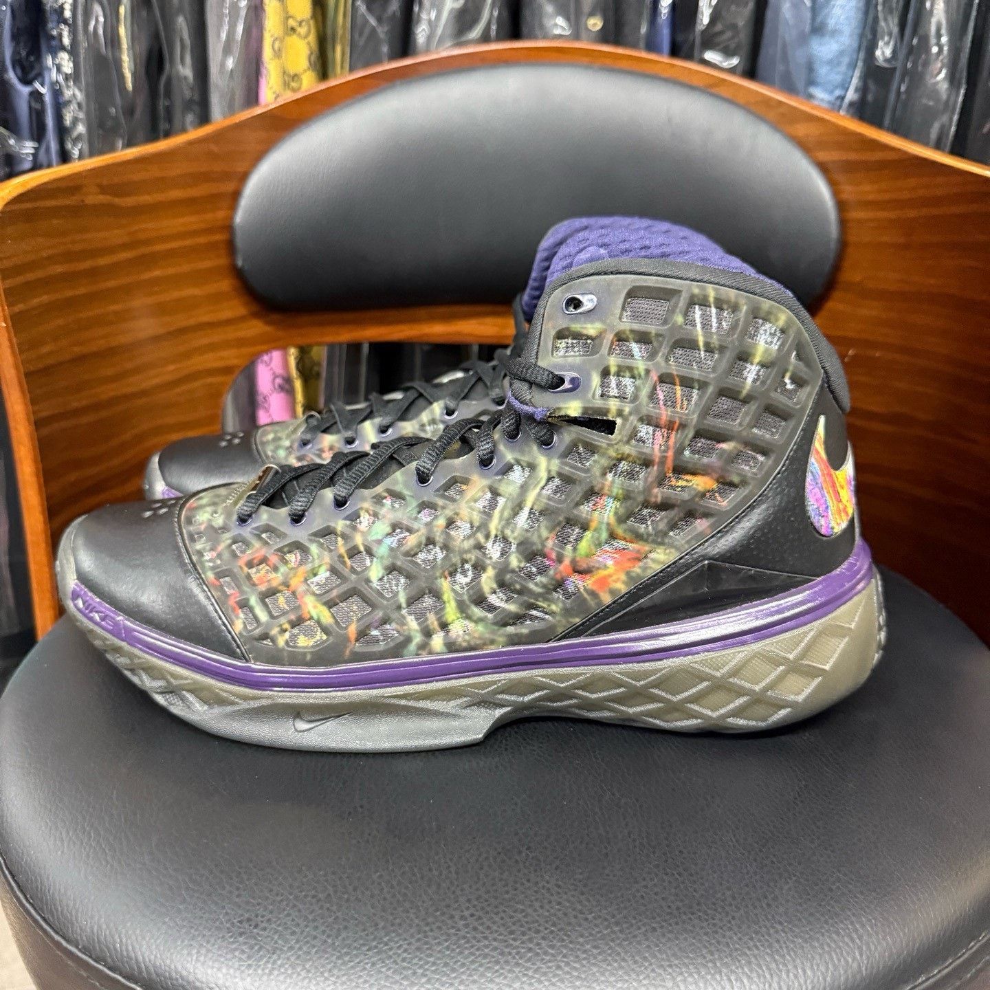 Nike Nike KOBE3 Purple Lowtop Sneakers 42 Men Size US 9 / EU 42 - 6 Thumbnail