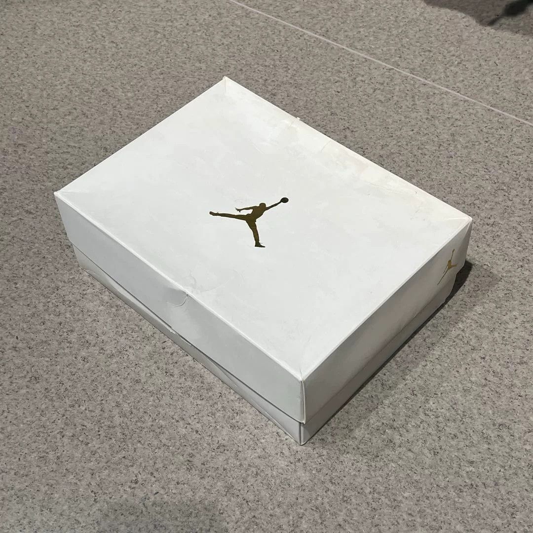 Nike Nike AJ12 White Lowtop Sneakers 44 Men Size US 10.5 / EU 43-44 - 9 Thumbnail