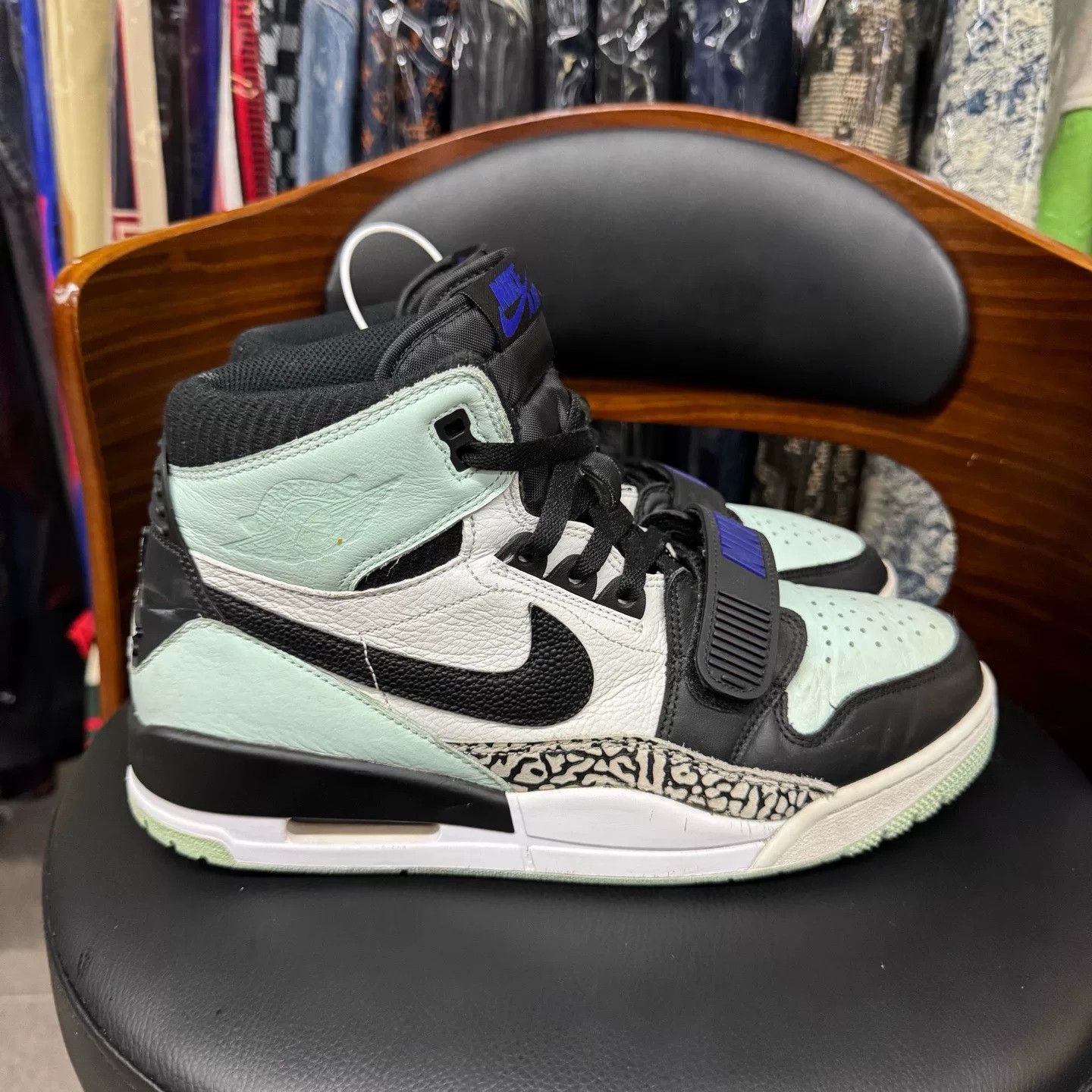 Nike Nike Green Lowtop Sneakers 44.5 Men Size US 11 / EU 44 - 4 Thumbnail