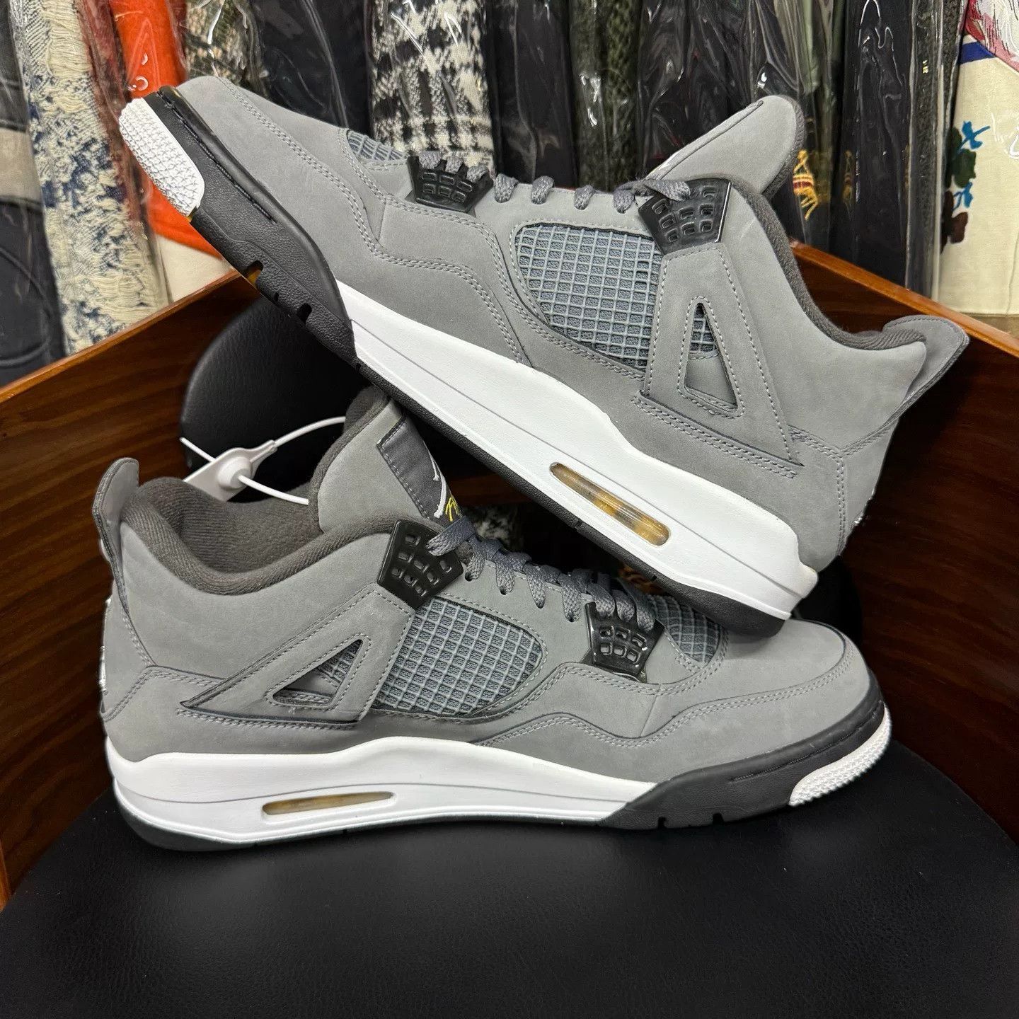 Nike Nike AJ4 Gray Lowtop Sneakers 47.5 Men Size US 14 / EU 47 - 7 Thumbnail