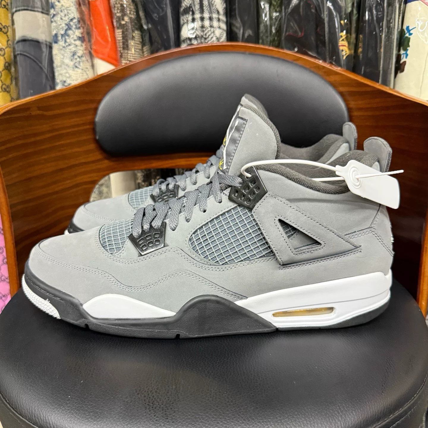 Nike Nike AJ4 Gray Lowtop Sneakers 47.5 Men Size US 14 / EU 47 - 6 Thumbnail