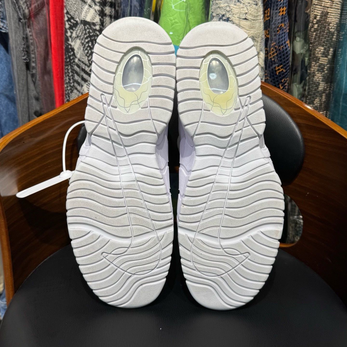 Nike Nike White Lowtop Sneakers 45 Men Size US 11.5 / EU 44-45 - 8 Thumbnail