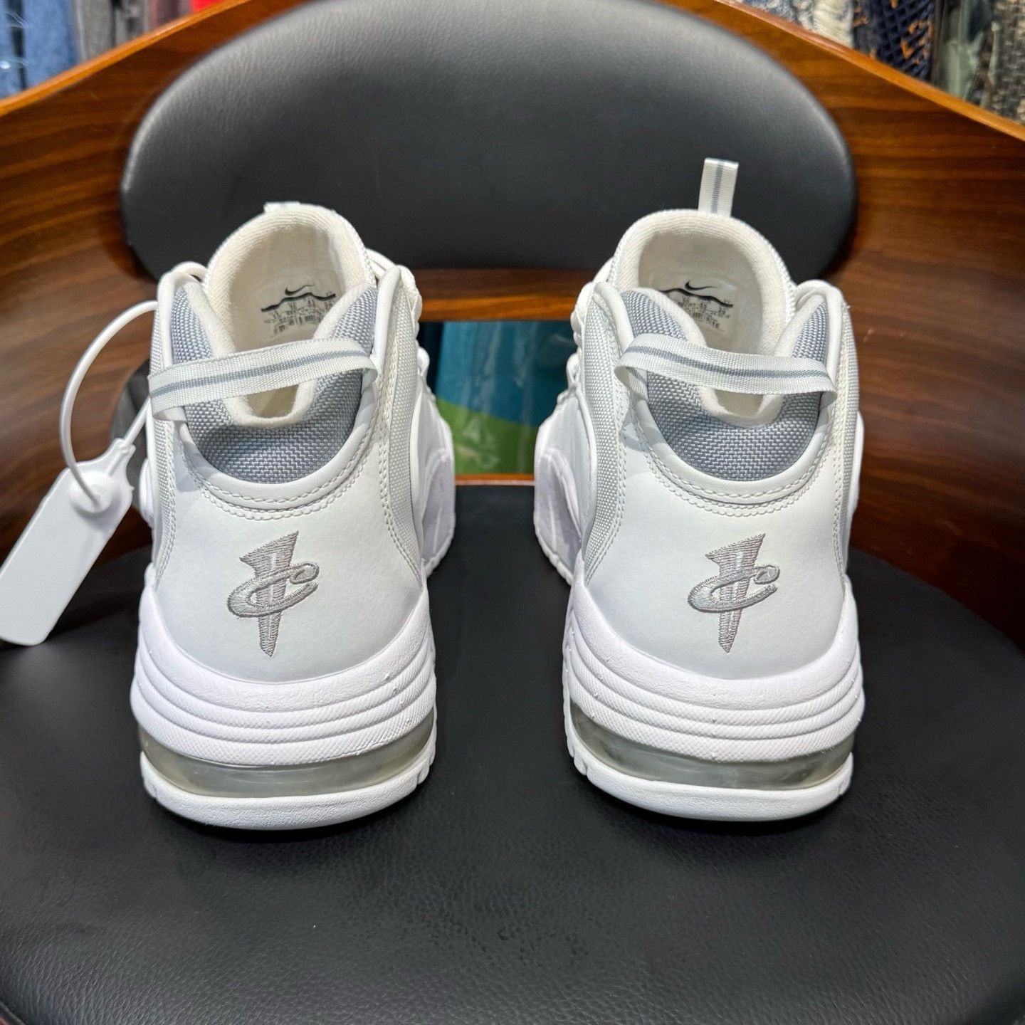 Nike Nike White Lowtop Sneakers 45 Men Size US 11.5 / EU 44-45 - 3 Thumbnail