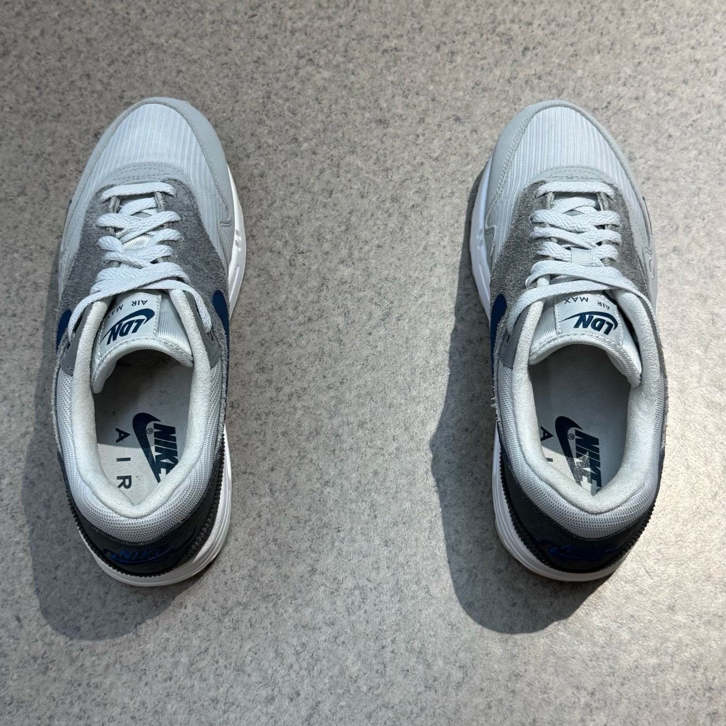 Nike Nike MAX1 Limited Lowtop Sneakers 42 Men Size US 9 / EU 42 - 8 Thumbnail