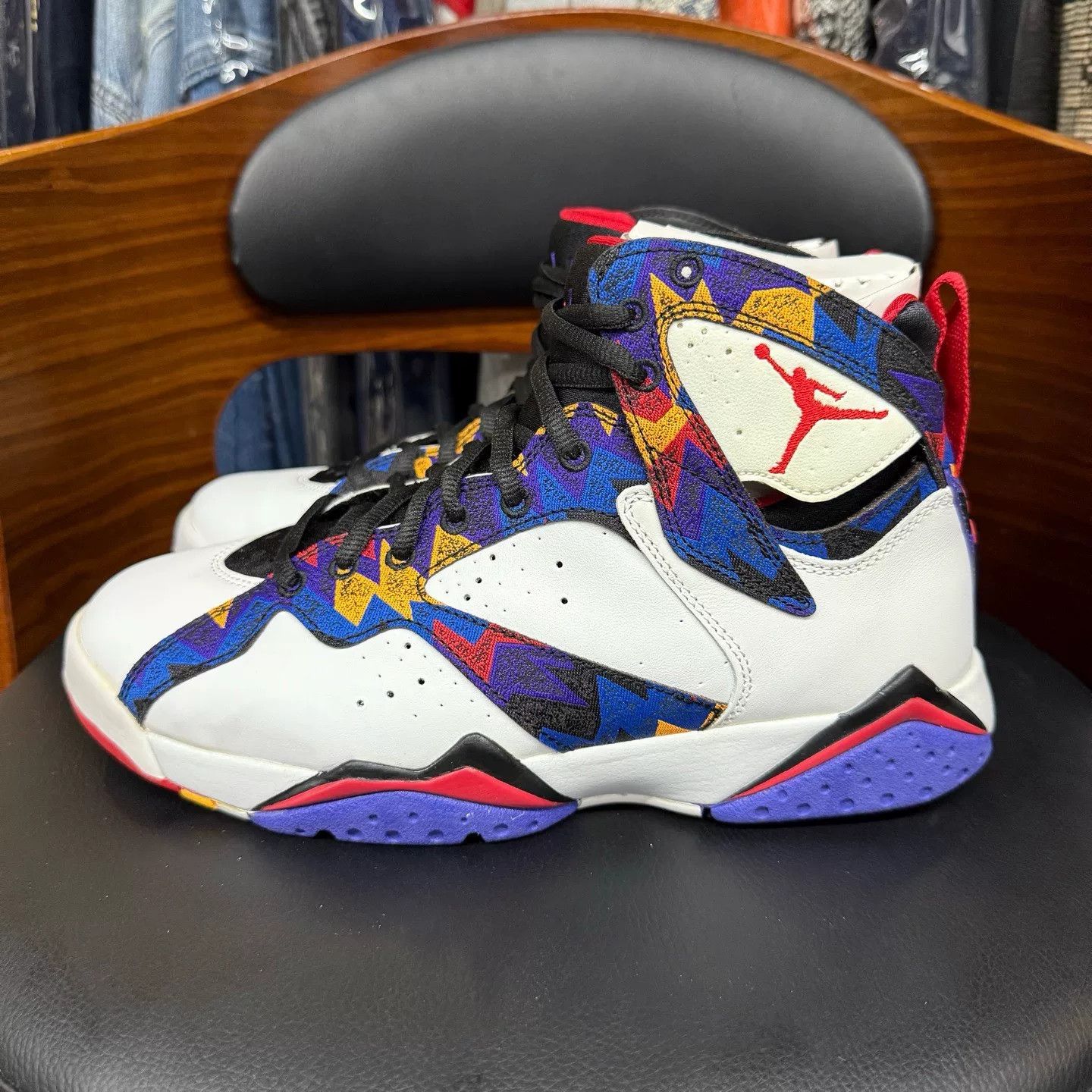 Nike Nike AJ7 White Lowtop Sneakers 40 Men Size US 7.5 / EU 40-41 - 6 Thumbnail