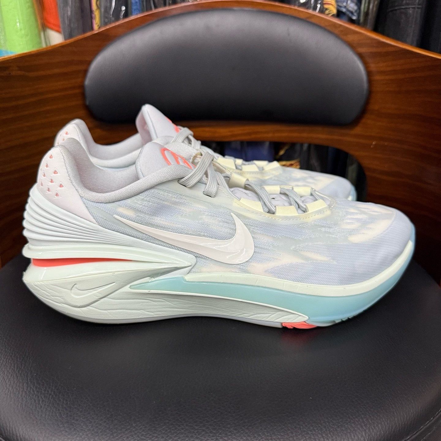 Nike Nike Gray Lowtop Sneakers 44 Men Size US 10.5 / EU 43-44 - 4 Thumbnail