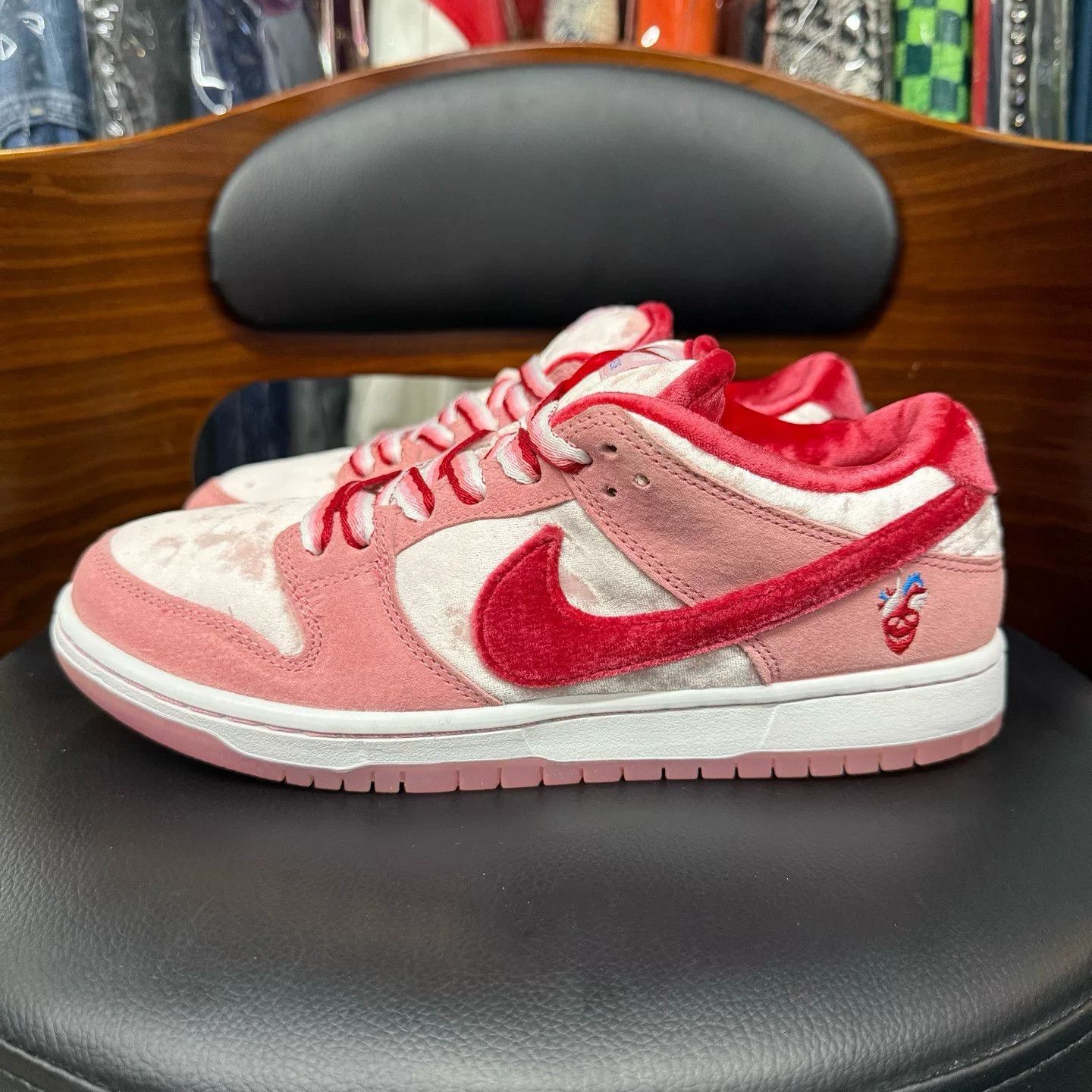 Nike Nike DUNK Pink Lowtop Sneakers 40 Men Size US 7.5 / EU 40-41 - 6 Thumbnail