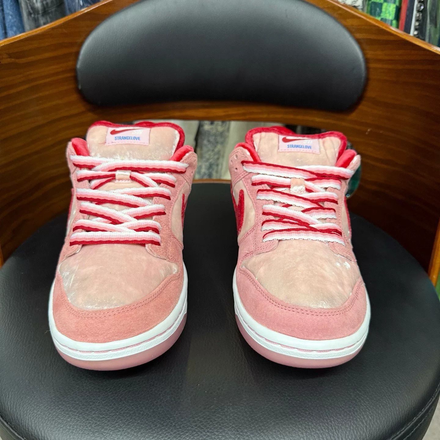 Nike Nike DUNK Pink Lowtop Sneakers 40 Men Size US 7.5 / EU 40-41 - 2 Thumbnail