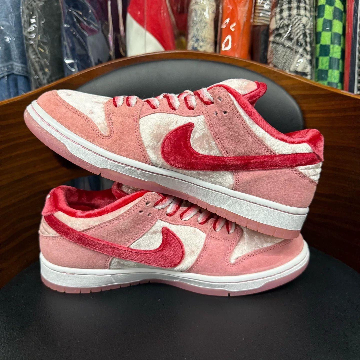 Nike Nike DUNK Pink Lowtop Sneakers 40 Men Size US 7.5 / EU 40-41 - 7 Thumbnail
