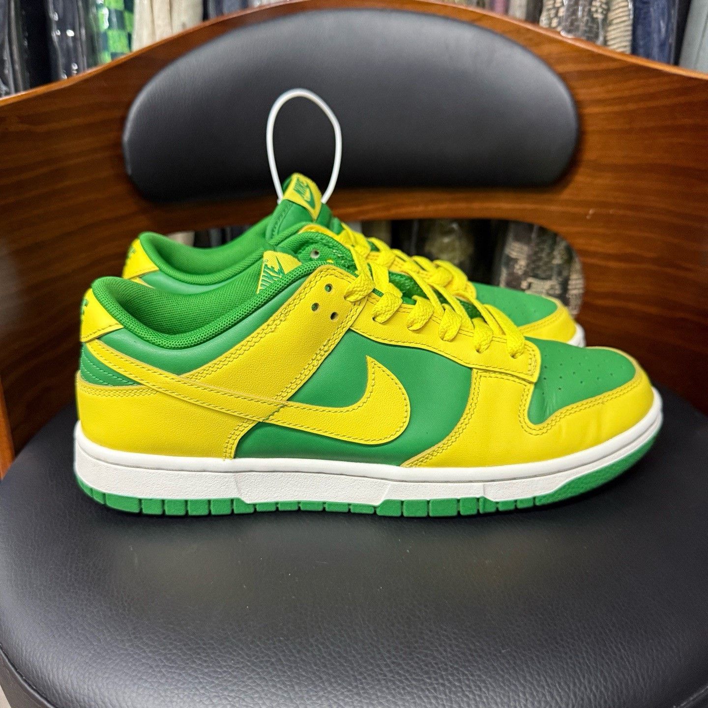 Nike Nike DUNK Yellow Lowtop Sneakers 41 Men Size US 8.5 / EU 41-42 - 4 Thumbnail