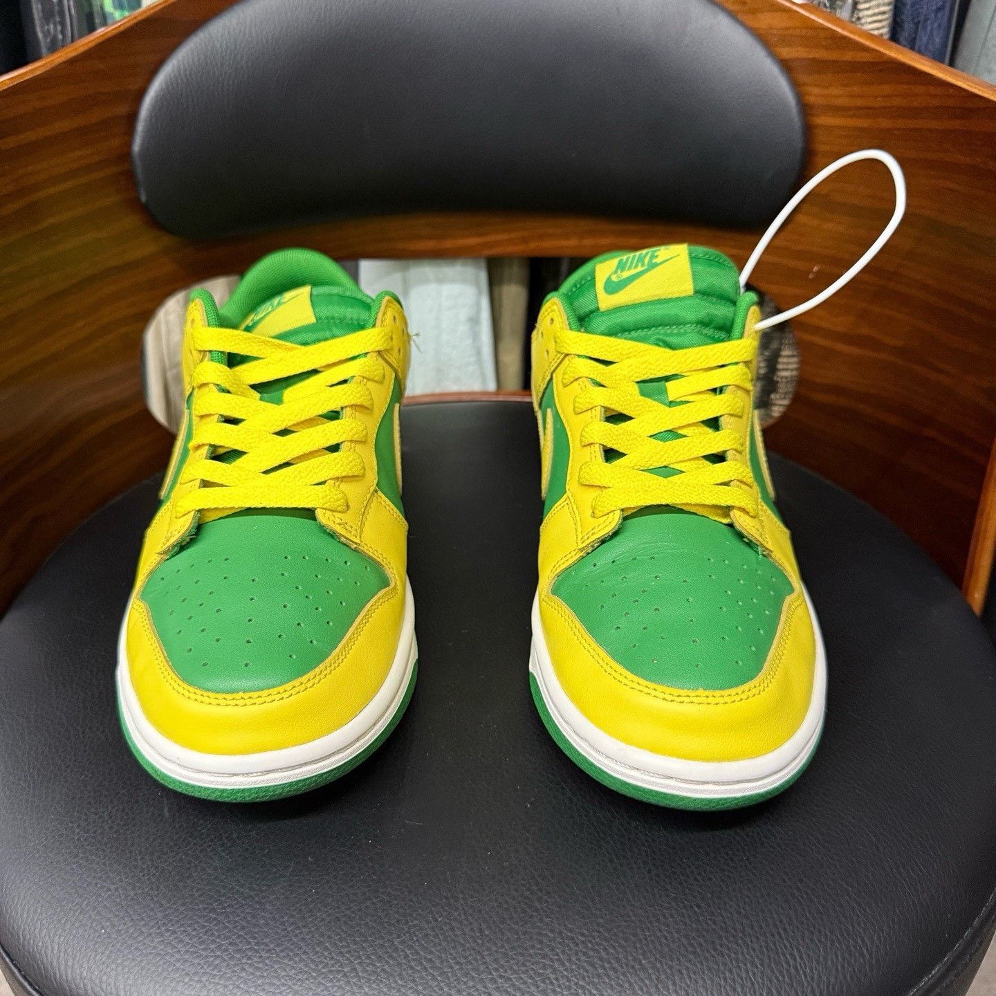 Nike Nike DUNK Yellow Lowtop Sneakers 41 Men Size US 8.5 / EU 41-42 - 2 Thumbnail