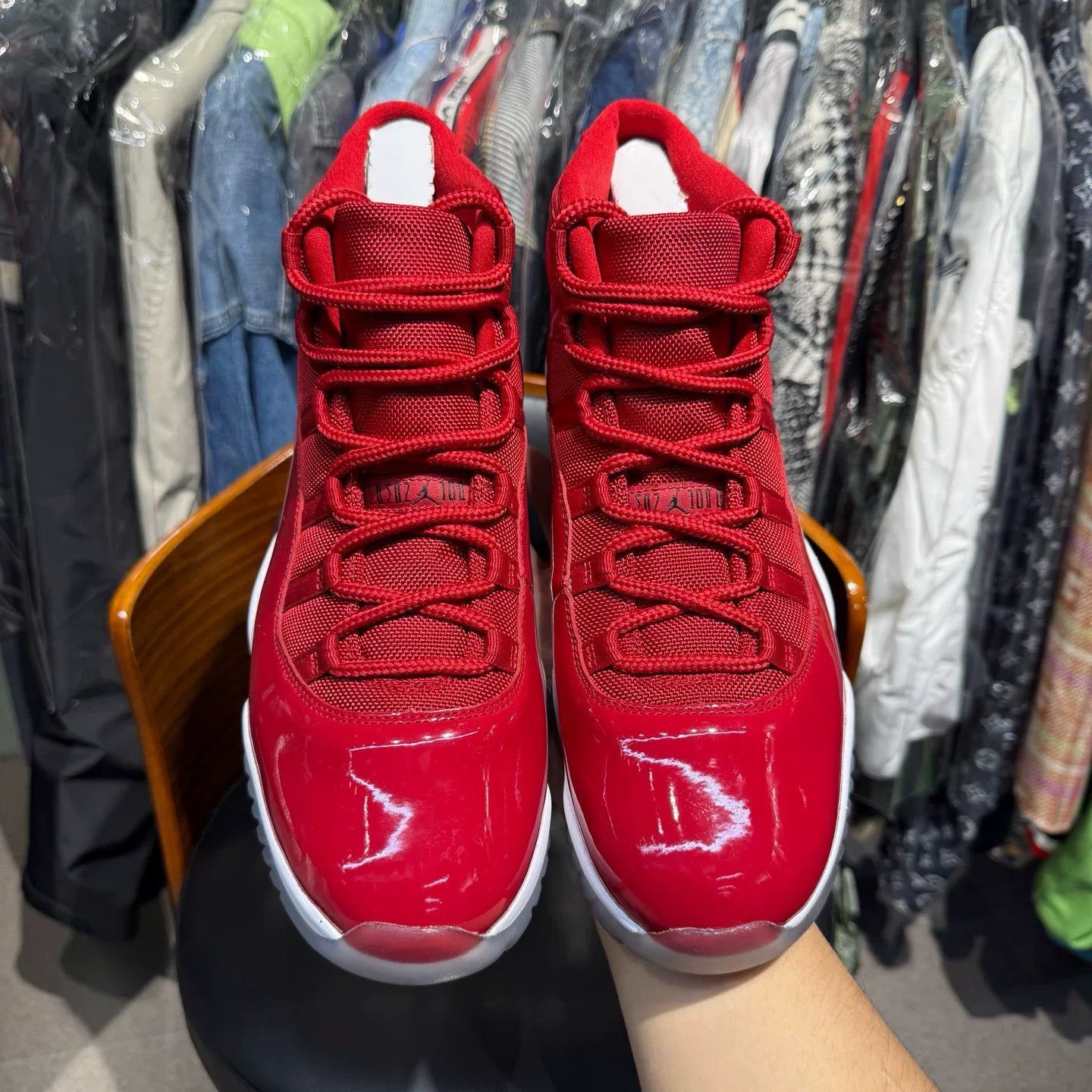 Nike Nike AJ11 Red Lowtop Sneakers 46 Men Size US 12 / EU 45 - 5 Thumbnail