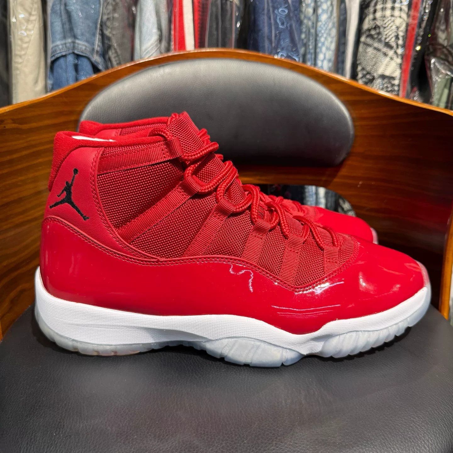 Nike Nike AJ11 Red Lowtop Sneakers 46 Men Size US 12 / EU 45 - 4 Thumbnail