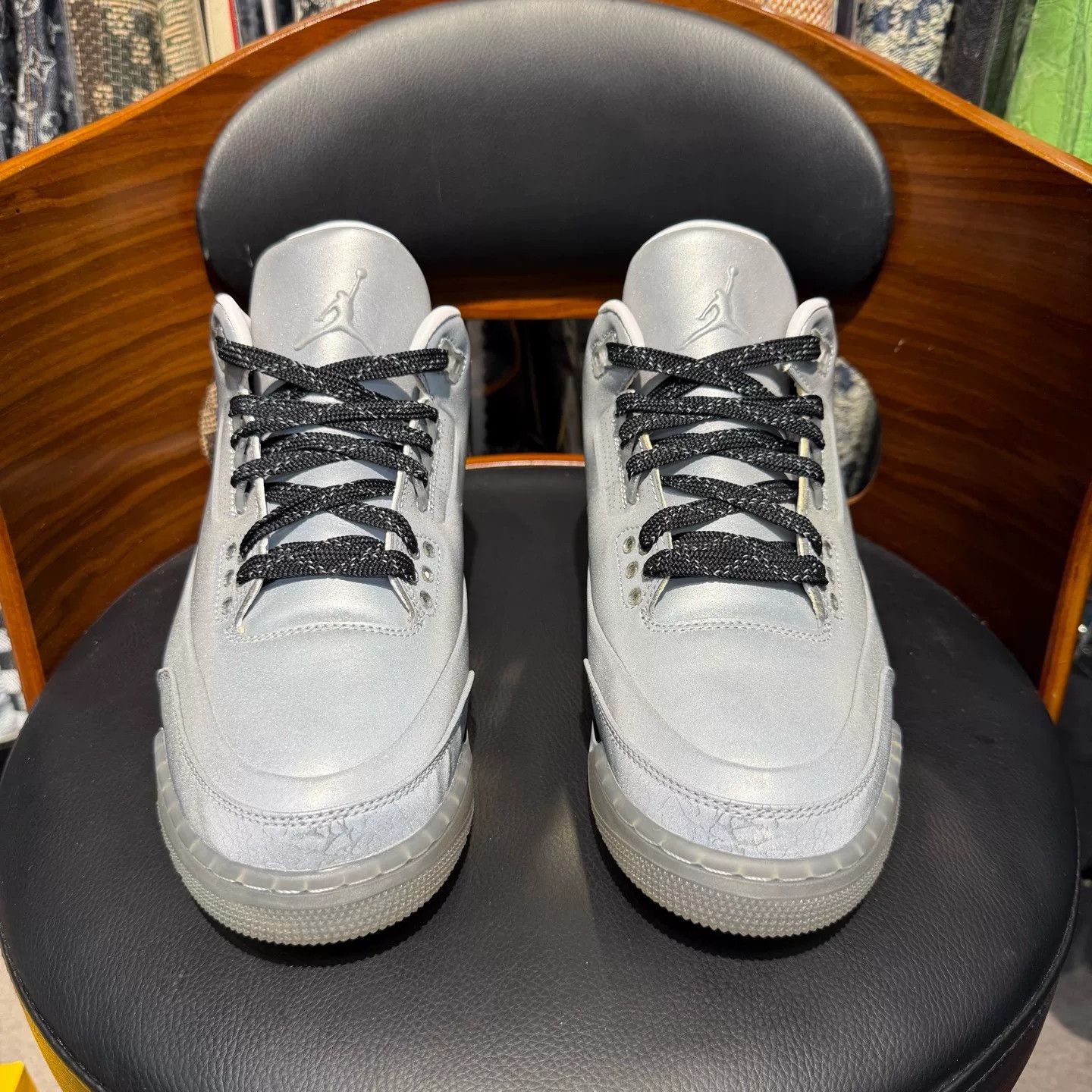 Nike Nike AJ3 Reflective Silver Lowtop Sneakers M Men Size US 10 / EU 43 - 2 Thumbnail
