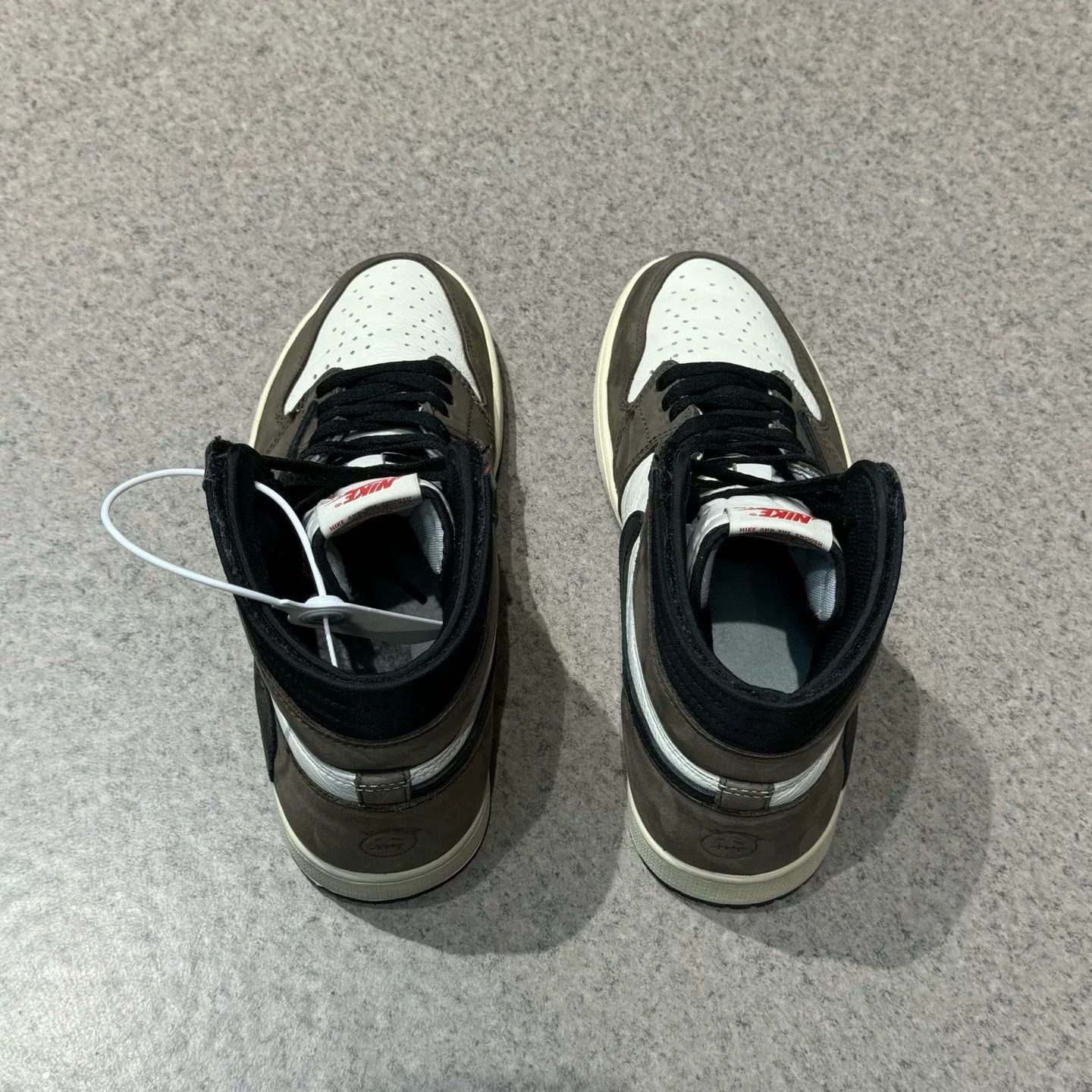 Nike Nike AJ1 Lowtop Sneakers 44 Men Size US 10.5 / EU 43-44 - 7 Thumbnail