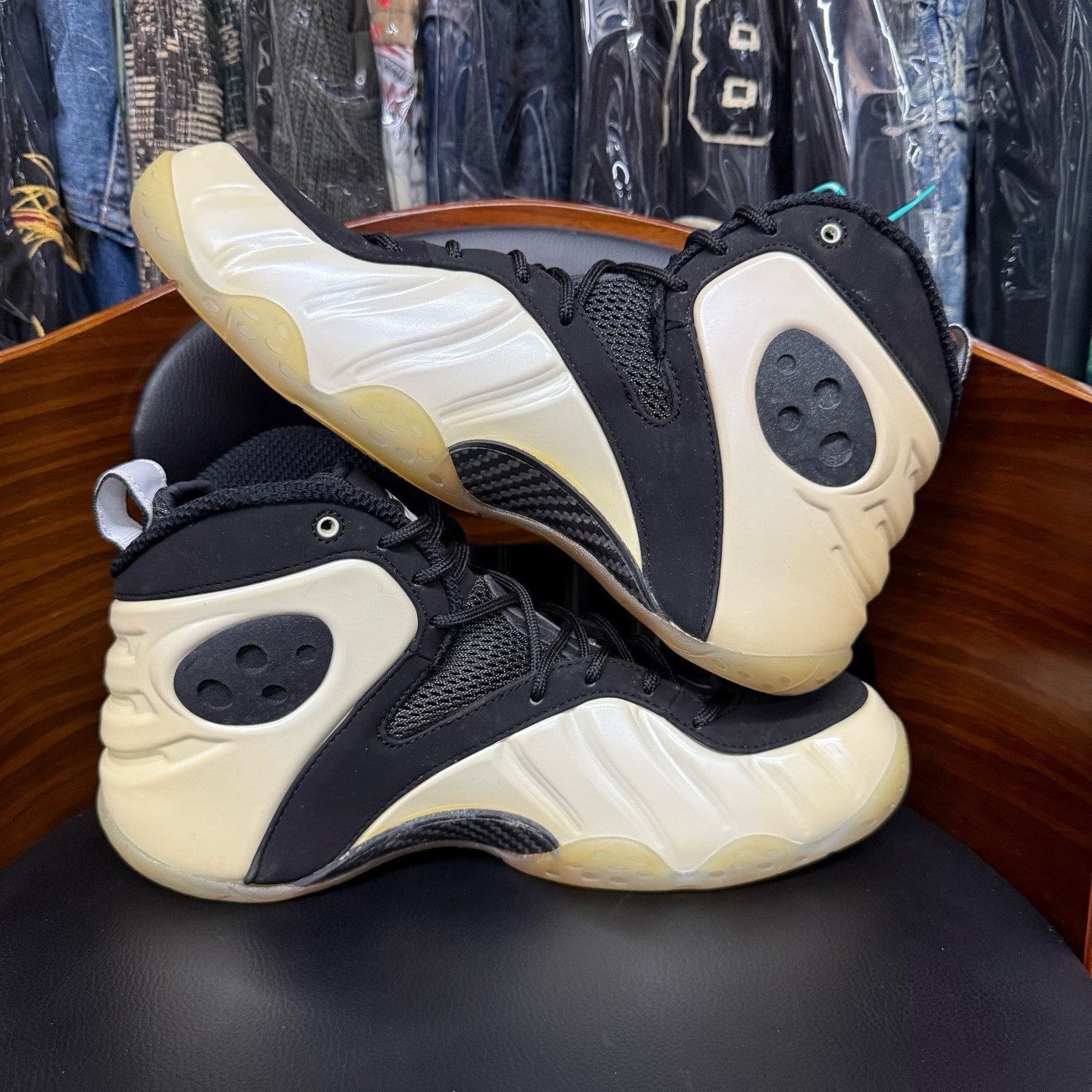 Nike Nike ZOOM ROOKIE Black Lowtop Sneakers 44.5 Men Size US 11 / EU 44 - 7 Thumbnail