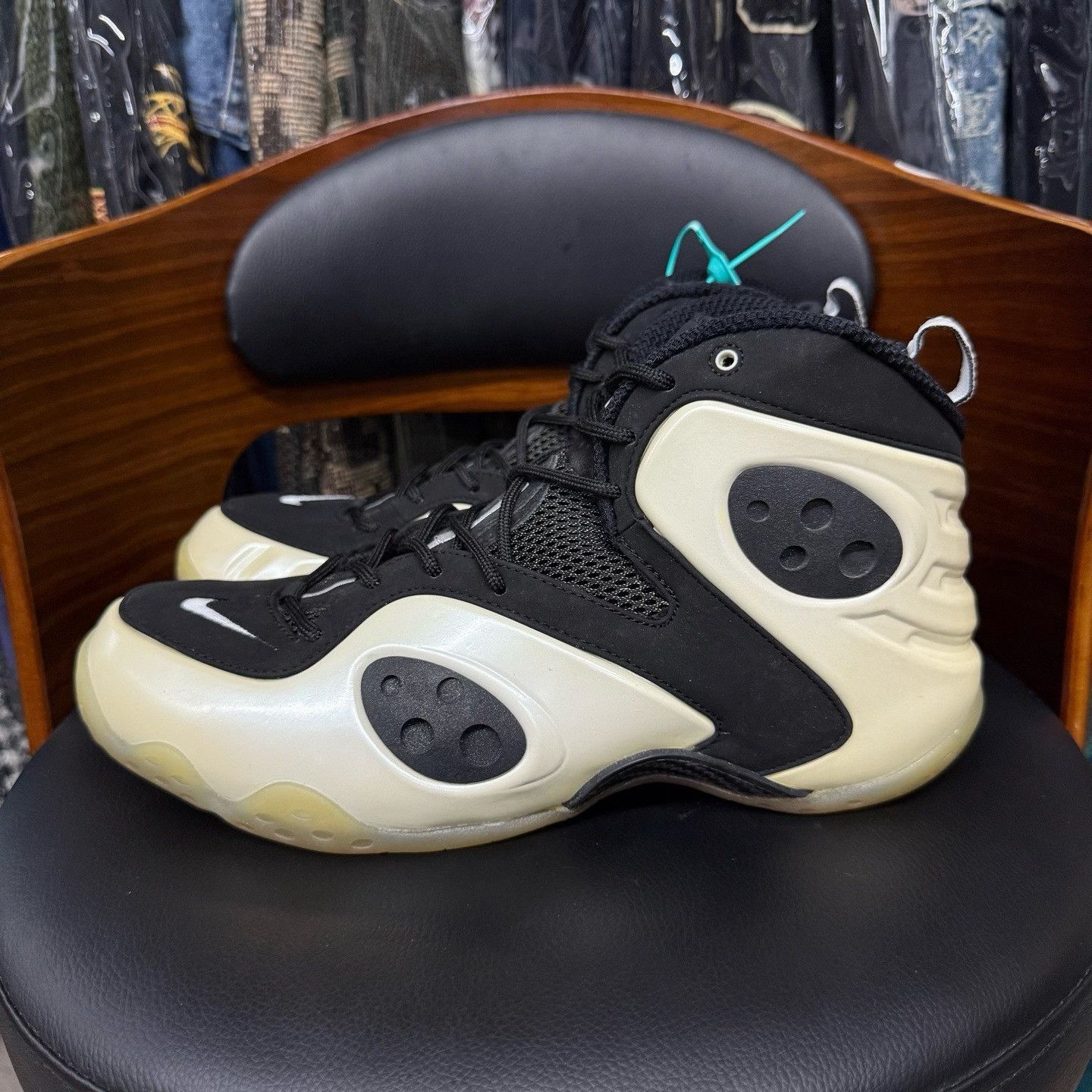Nike Nike ZOOM ROOKIE Black Lowtop Sneakers 44.5 Men Size US 11 / EU 44 - 6 Thumbnail