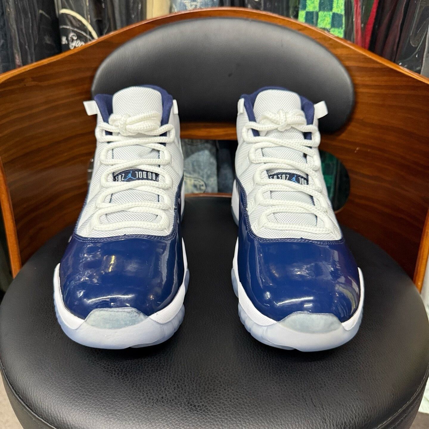 Nike Nike AJ11 Blue Lowtop Sneakers 44.5 Men Size US 11 / EU 44 - 2 Thumbnail