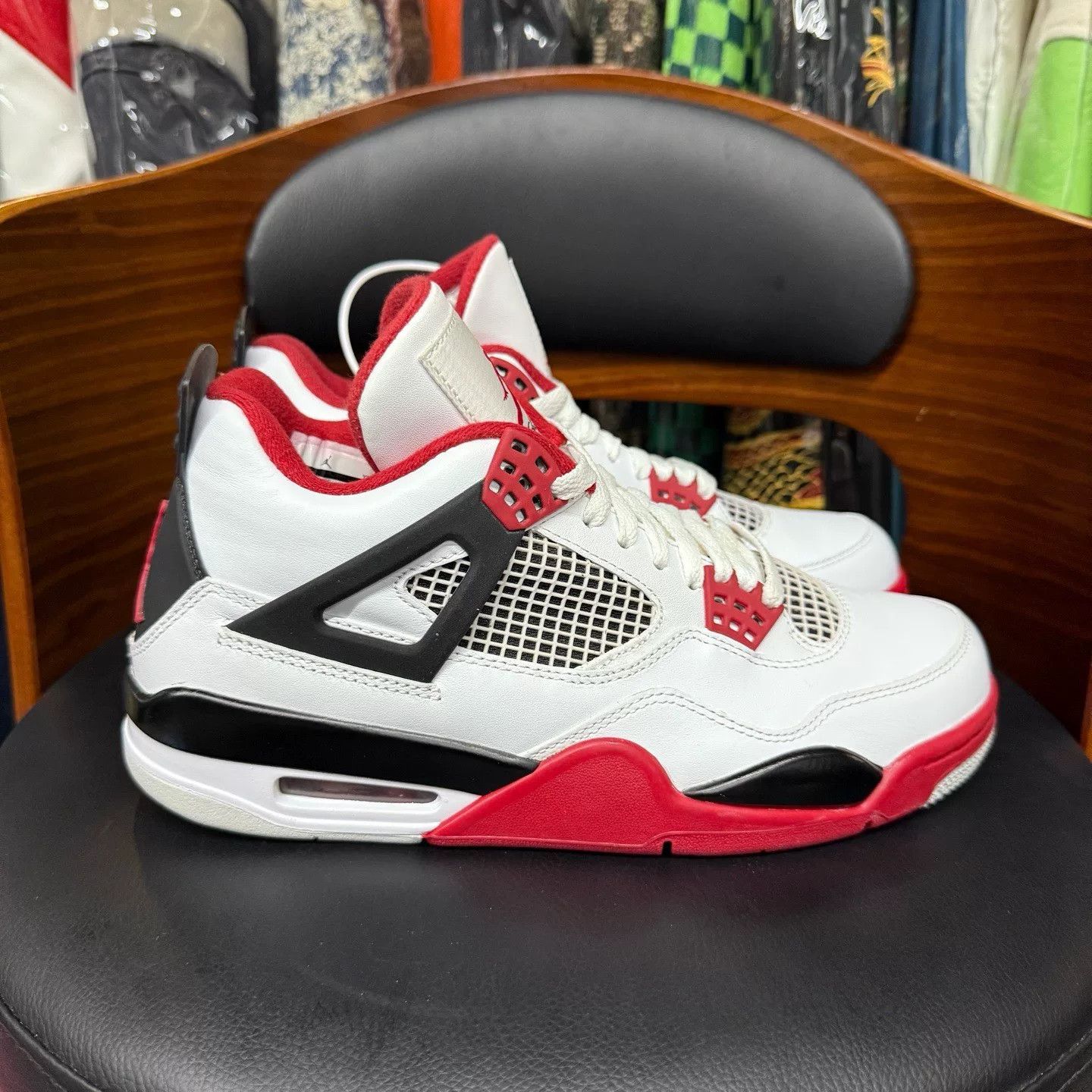 Nike Nike AJ4 Red Lowtop Sneakers 41 Men Size US 8.5 / EU 41-42 - 4 Thumbnail