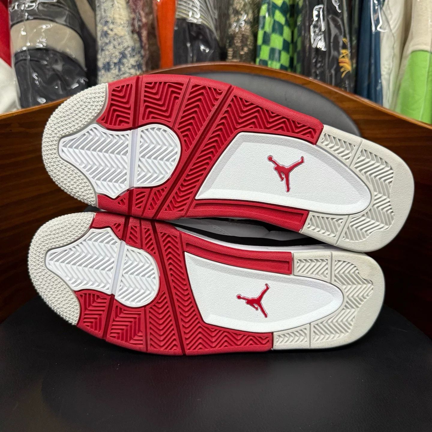 Nike Nike AJ4 Red Lowtop Sneakers 41 Men Size US 8.5 / EU 41-42 - 9 Thumbnail