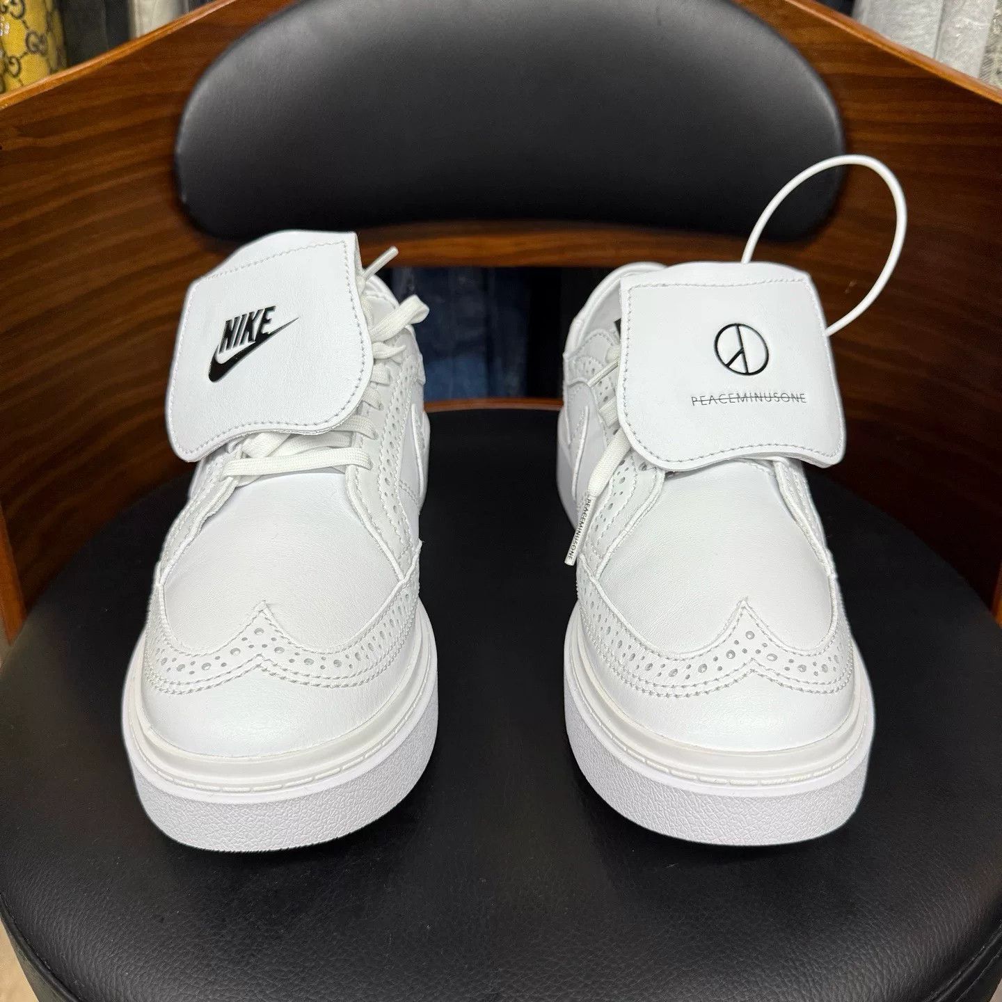 Nike Nike White Lowtop Sneakers 39 Men Size US 6.5 / EU 39-40 - 2 Thumbnail