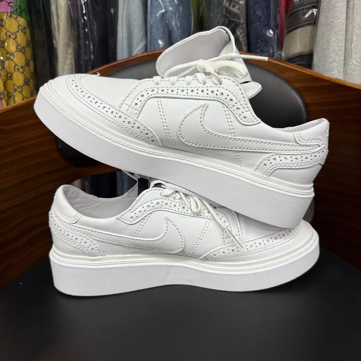 Nike Nike White Lowtop Sneakers 39 Men Size US 6.5 / EU 39-40 - 7 Thumbnail