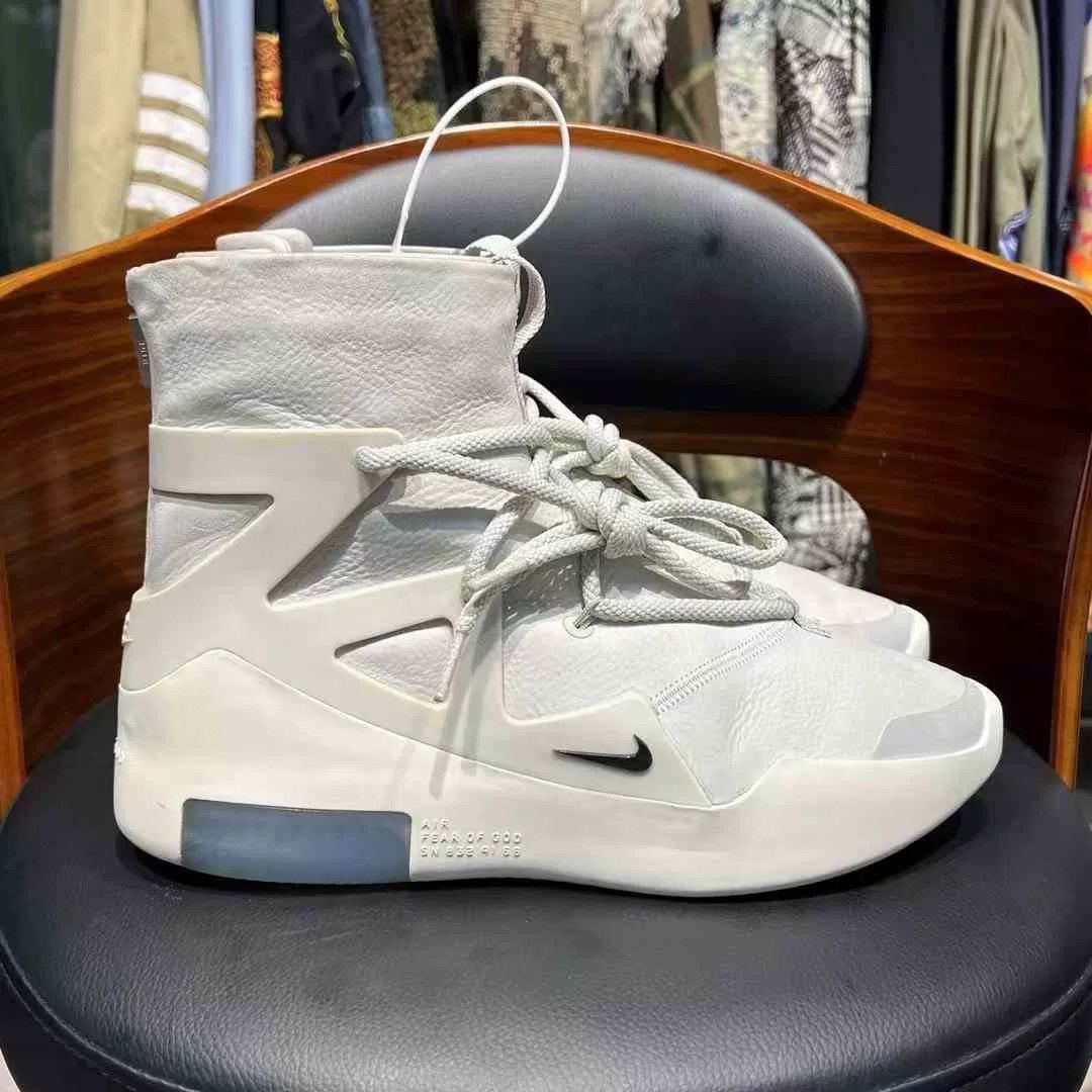 Nike Nike Collab White Hitop Sneakers 41 Men Size US 8.5 / EU 41-42 - 5 Thumbnail