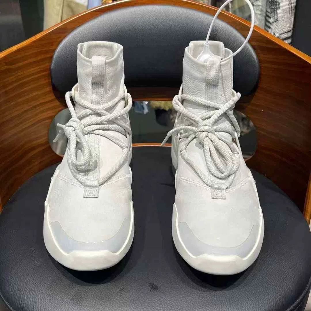 Nike Nike Collab White Hitop Sneakers 41 Men Size US 8.5 / EU 41-42 - 2 Thumbnail