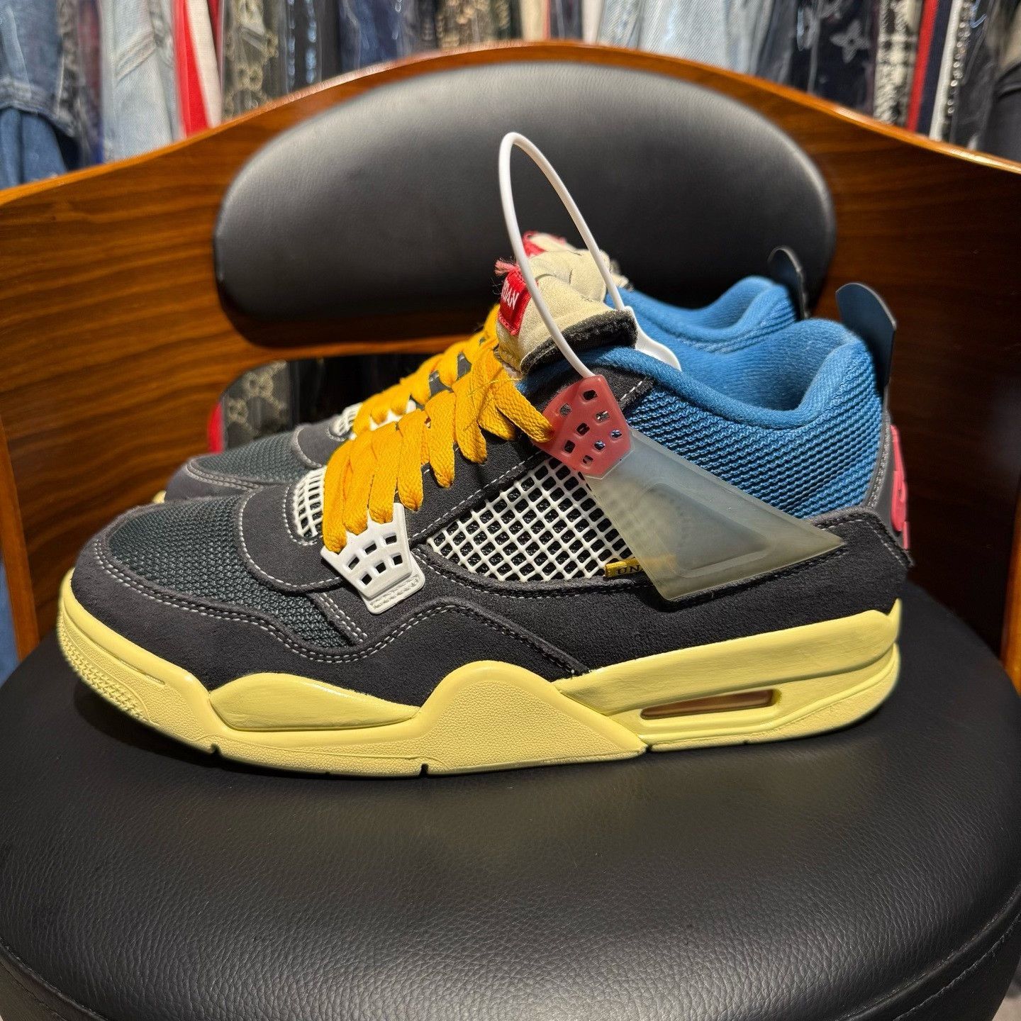 Nike Nike AJ4 Blue Lowtop Sneakers 42 Men Size US 9 / EU 42 - 6 Thumbnail