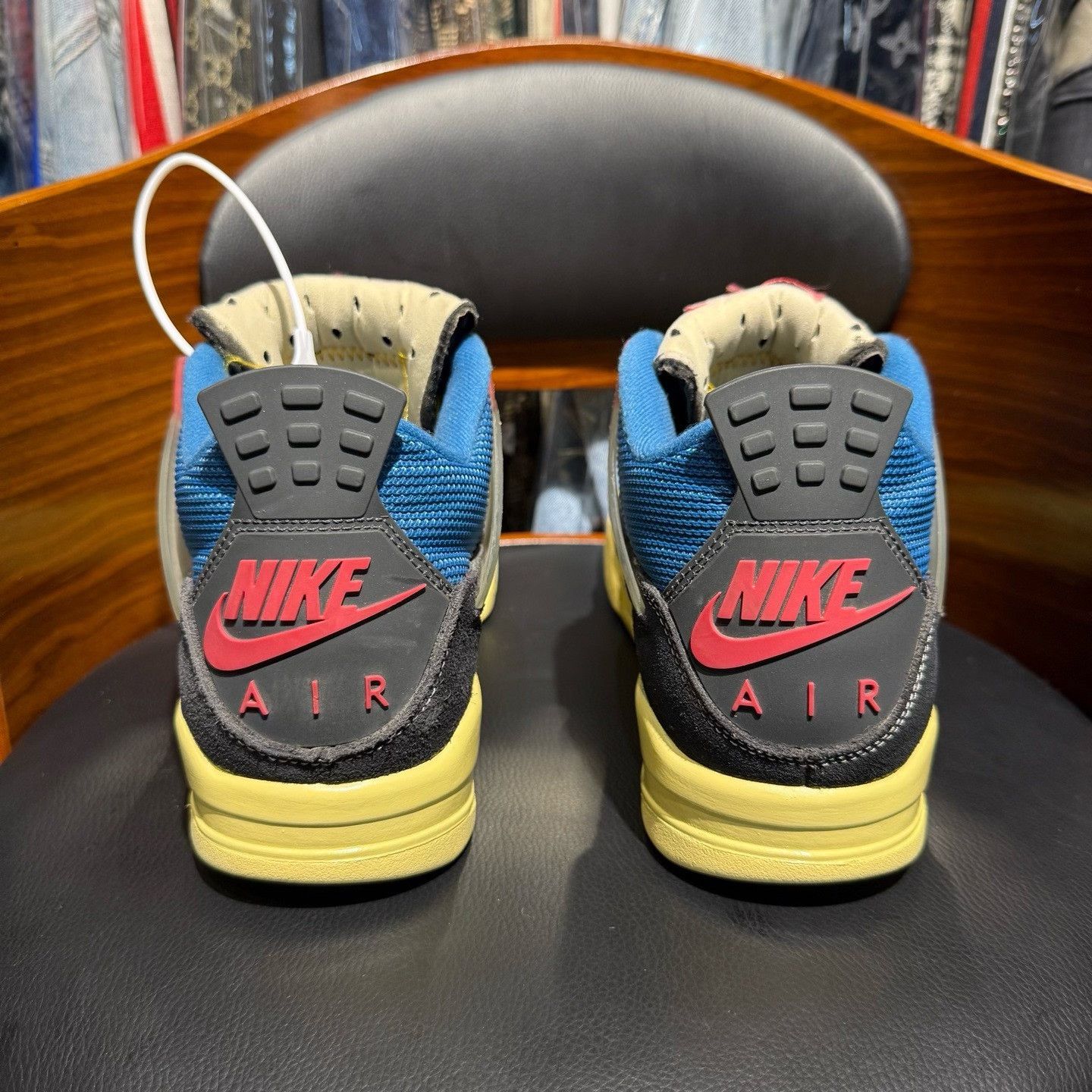 Nike Nike AJ4 Blue Lowtop Sneakers 42 Men Size US 9 / EU 42 - 3 Thumbnail