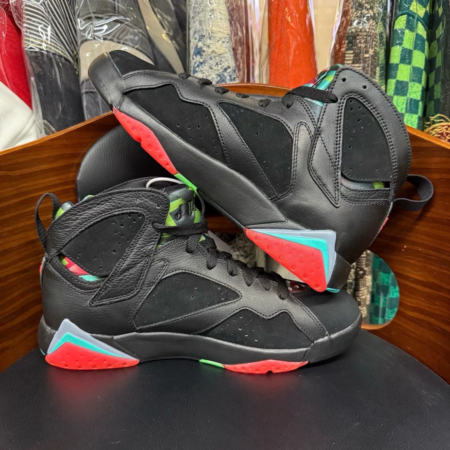 Nike Nike AJ7 Lowtop Sneakers 41 Men Size US 8.5 / EU 41-42 - 7 Thumbnail
