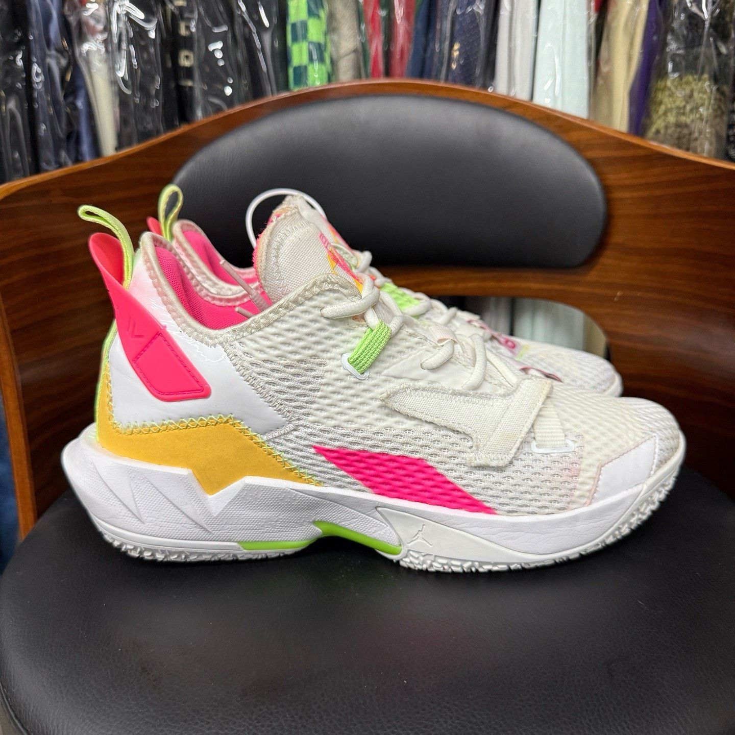 Nike Nike Pink Lowtop Sneakers 44 Men Size US 10.5 / EU 43-44 - 4 Thumbnail