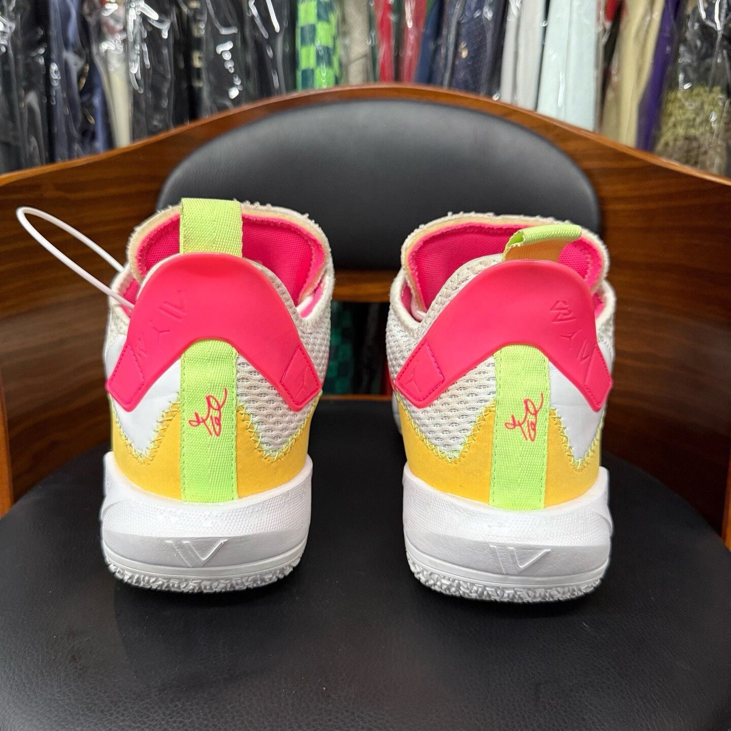 Nike Nike Pink Lowtop Sneakers 44 Men Size US 10.5 / EU 43-44 - 3 Thumbnail