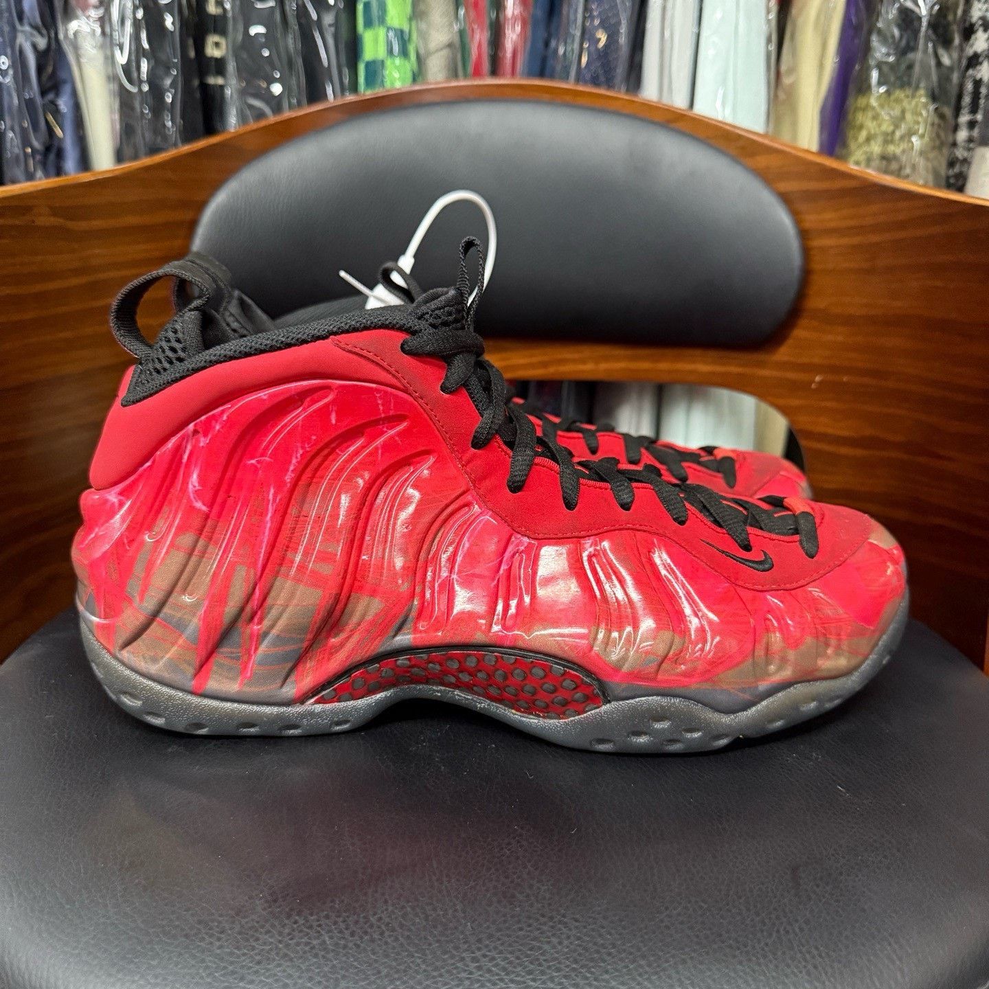 Nike Nike Red Lowtop Sneakers 42 Men Size US 9 / EU 42 - 4 Thumbnail