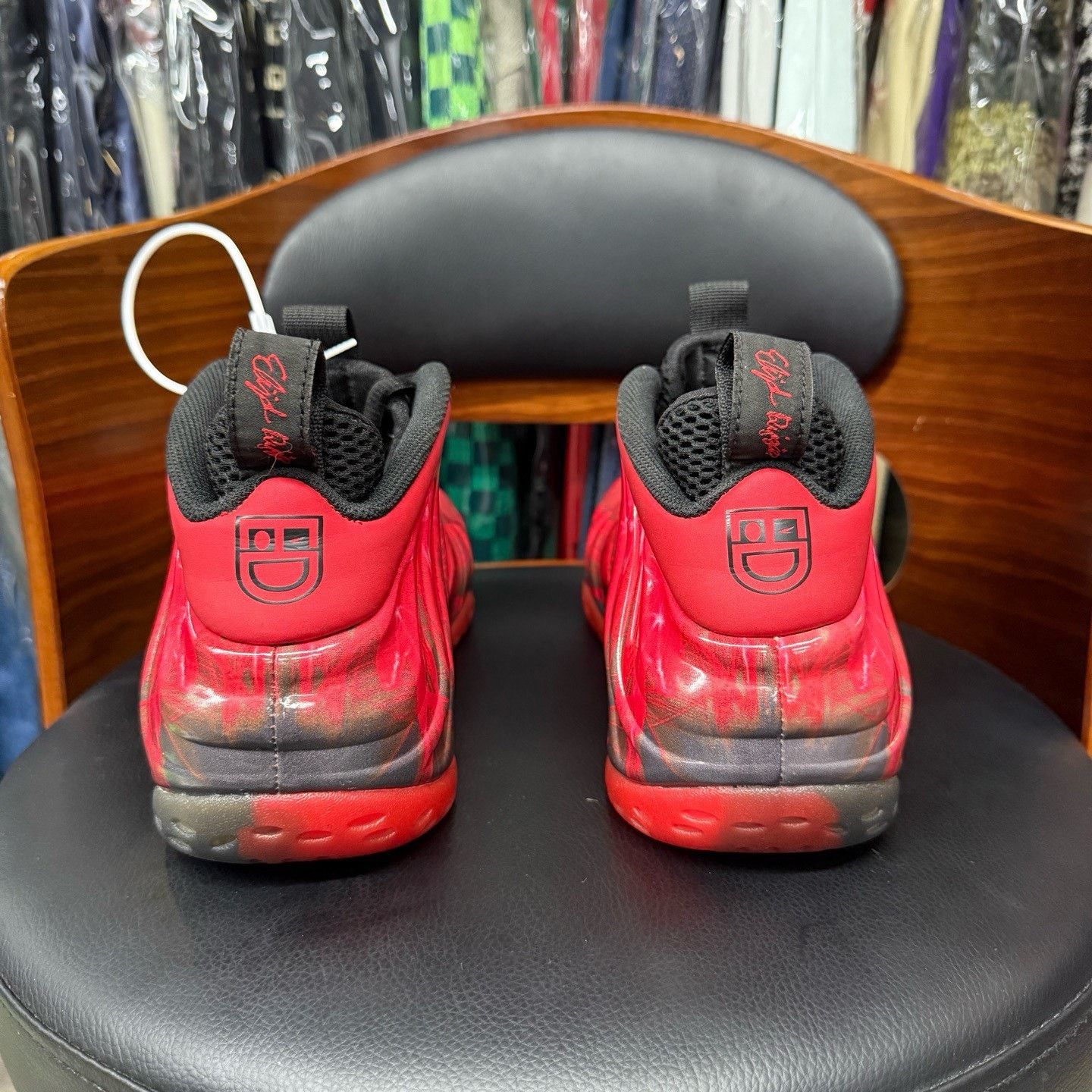 Nike Nike Red Lowtop Sneakers 42 Men Size US 9 / EU 42 - 3 Thumbnail