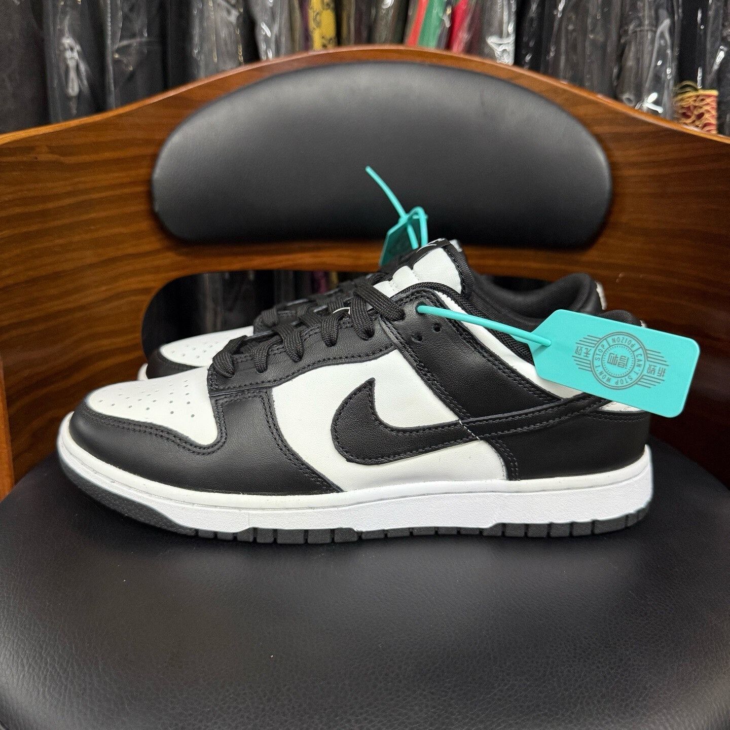 Nike Nike DUNK Black Lowtop Sneakers 43 Men Size US 10 / EU 43 - 6 Thumbnail