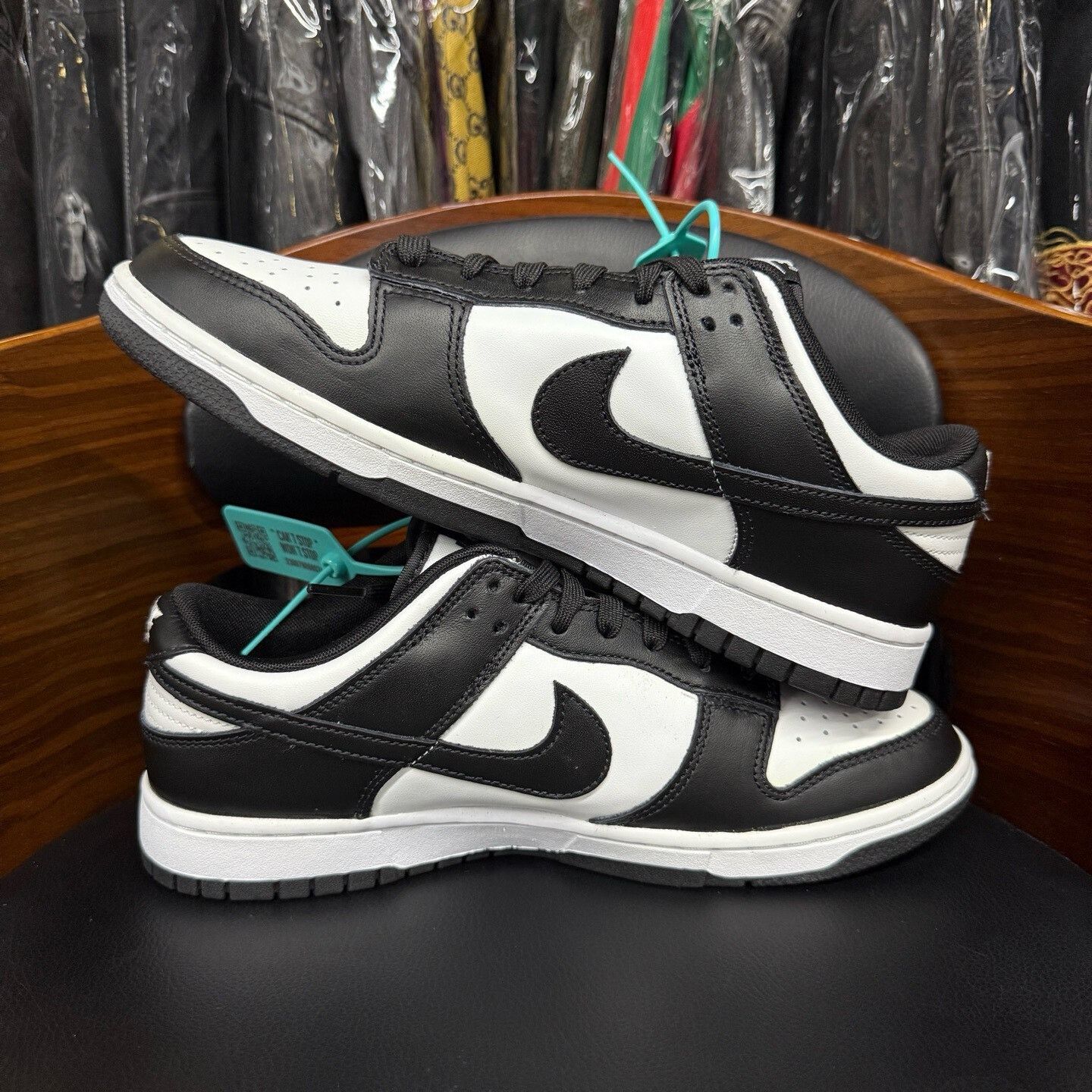 Nike Nike DUNK Black Lowtop Sneakers 43 Men Size US 10 / EU 43 - 7 Thumbnail