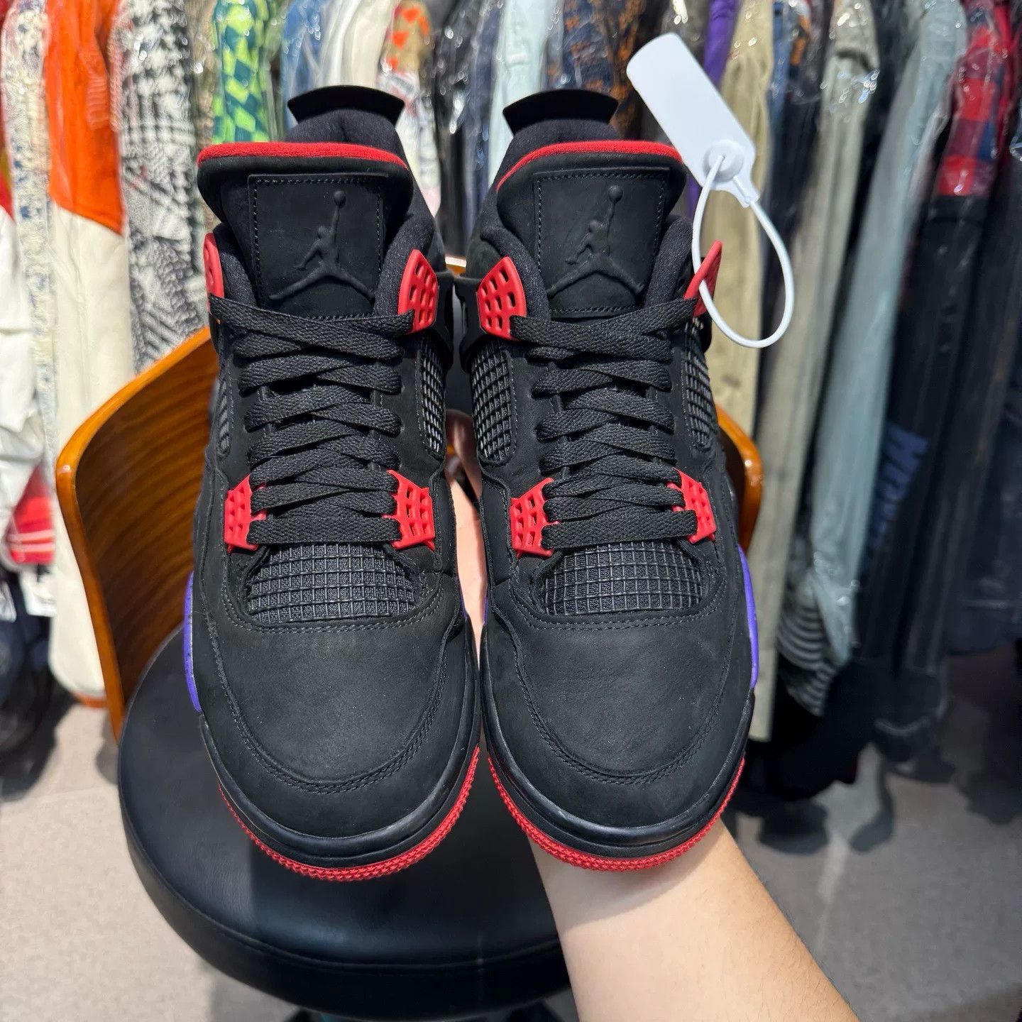 Nike Nike AJ4 Lowtop Sneakers 44.5 Men Size US 11 / EU 44 - 5 Thumbnail