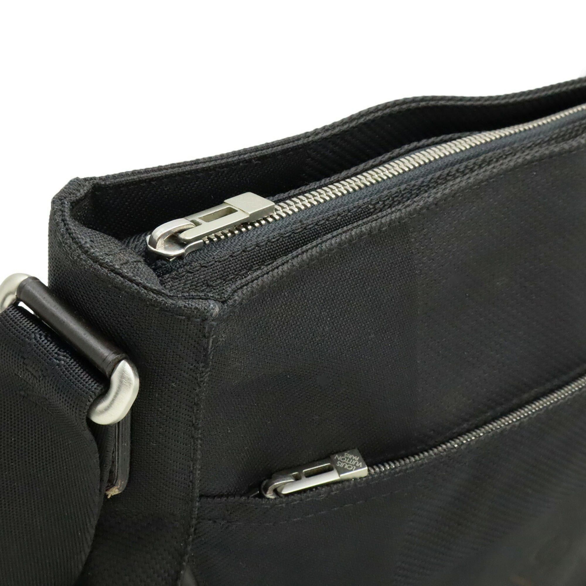 Louis Vuitton LOUIS VUITTON Damier Geant Companion Shoulder Bag, Noir (Black), M93047 Size ONE SIZE - 6 Thumbnail