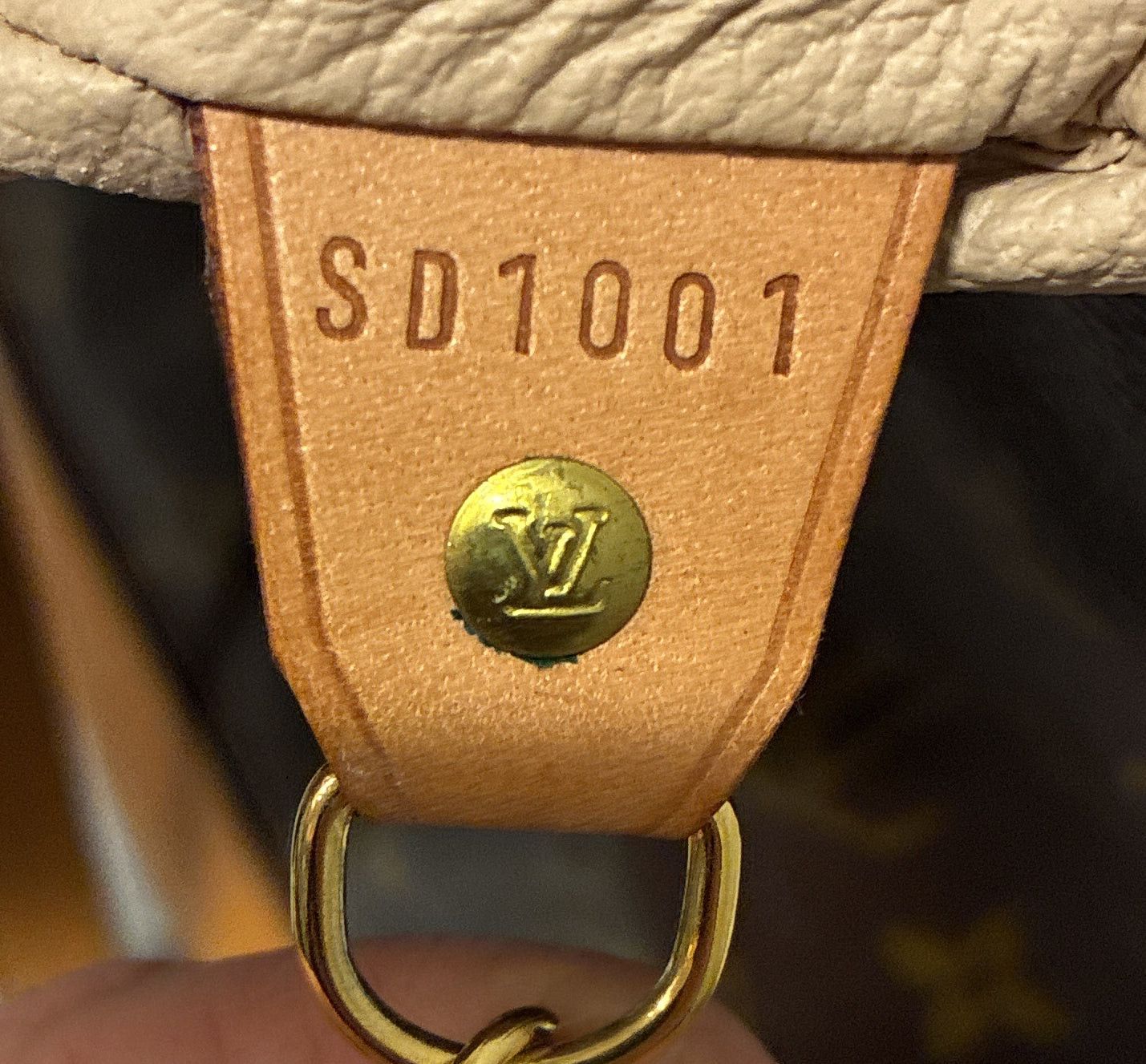 Louis Vuitton Petit Bucket Bag Size ONE SIZE - 9 Thumbnail
