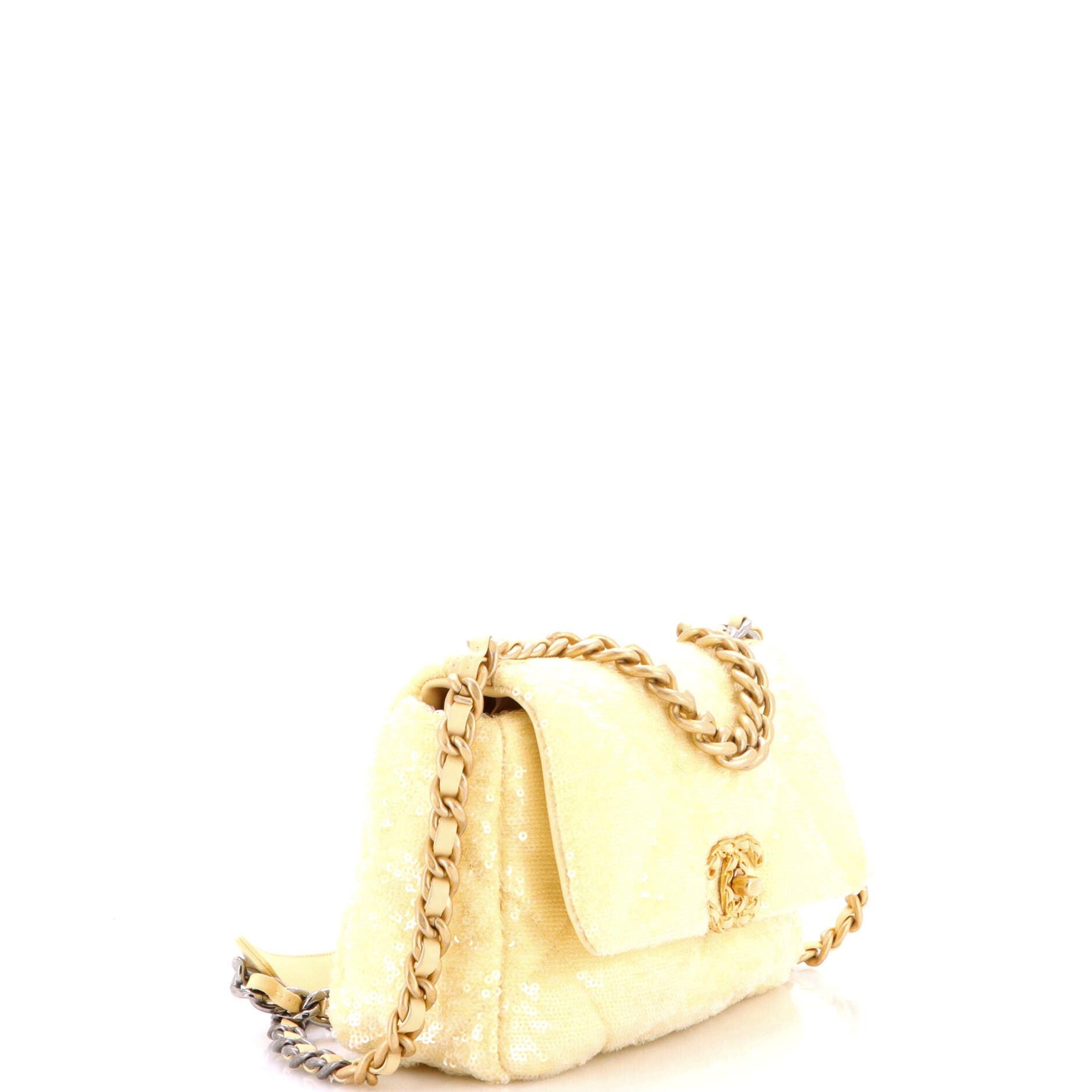 Chanel 19 Flap Bag Size ONE SIZE - 2 Thumbnail
