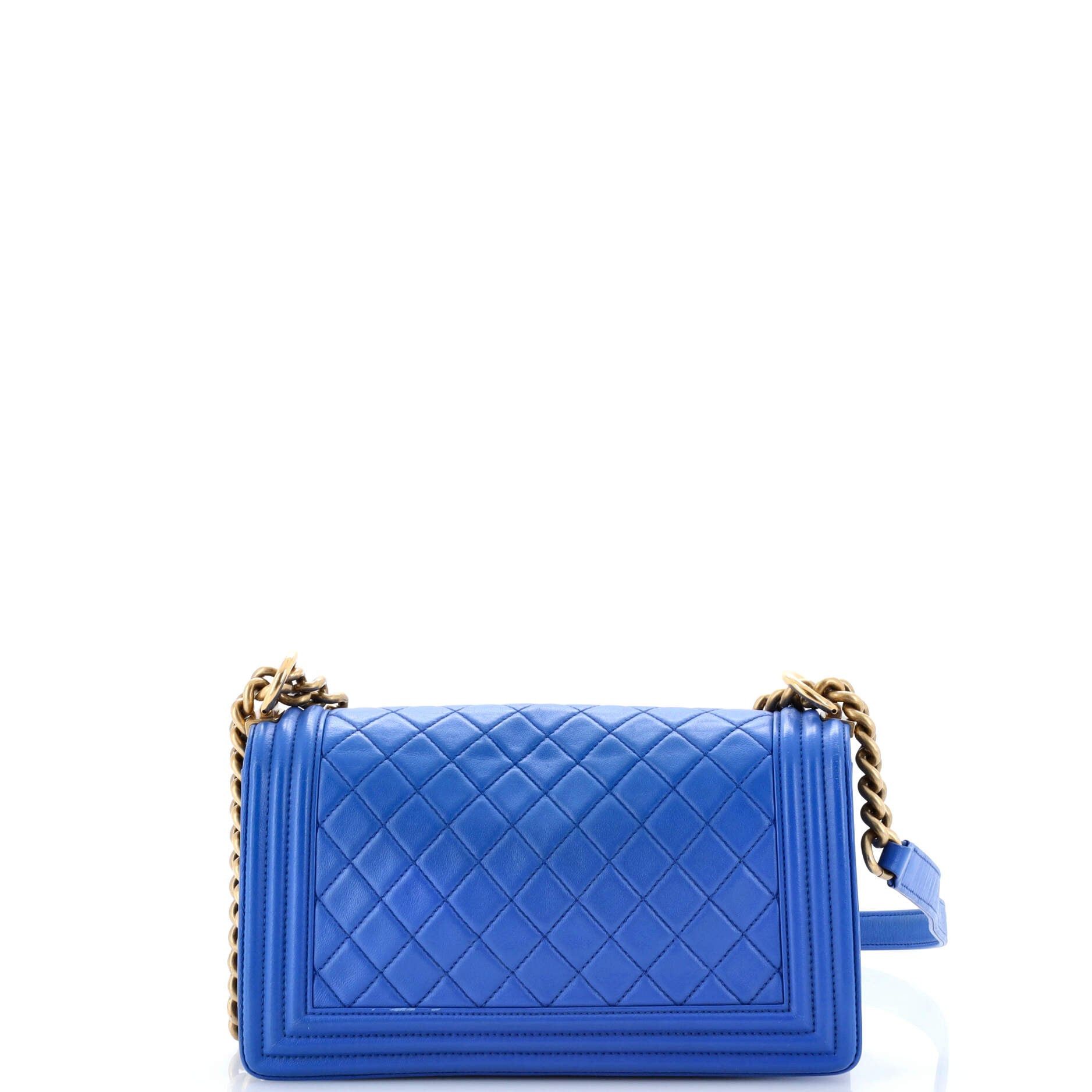 Chanel Boy Flap Bag Size ONE SIZE - 4 Thumbnail