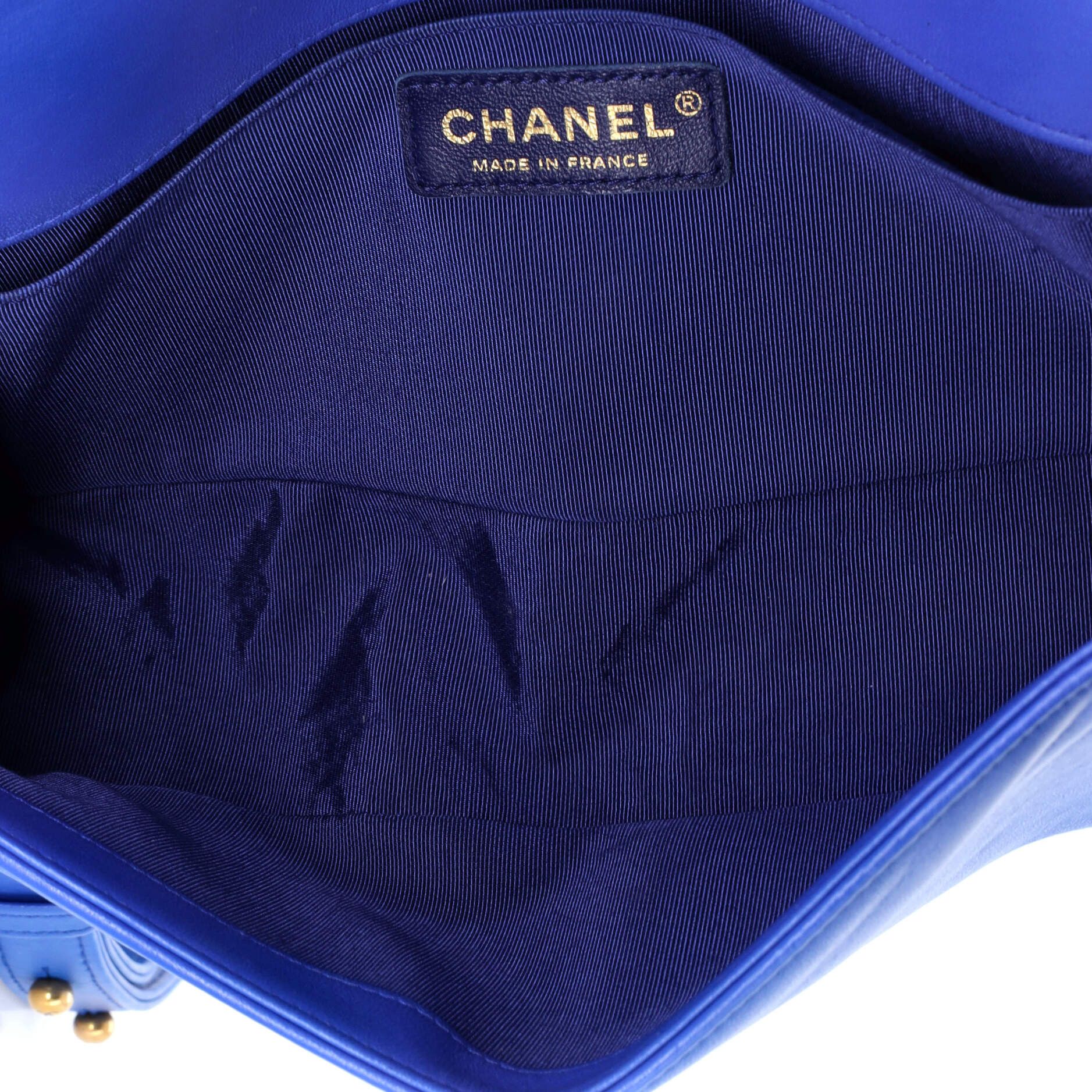 Chanel Boy Flap Bag Size ONE SIZE - 6 Thumbnail