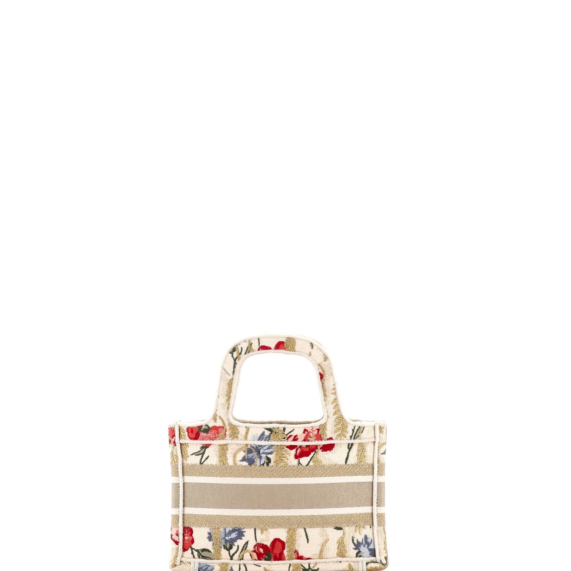 Dior Book Tote Size ONE SIZE - 3 Thumbnail
