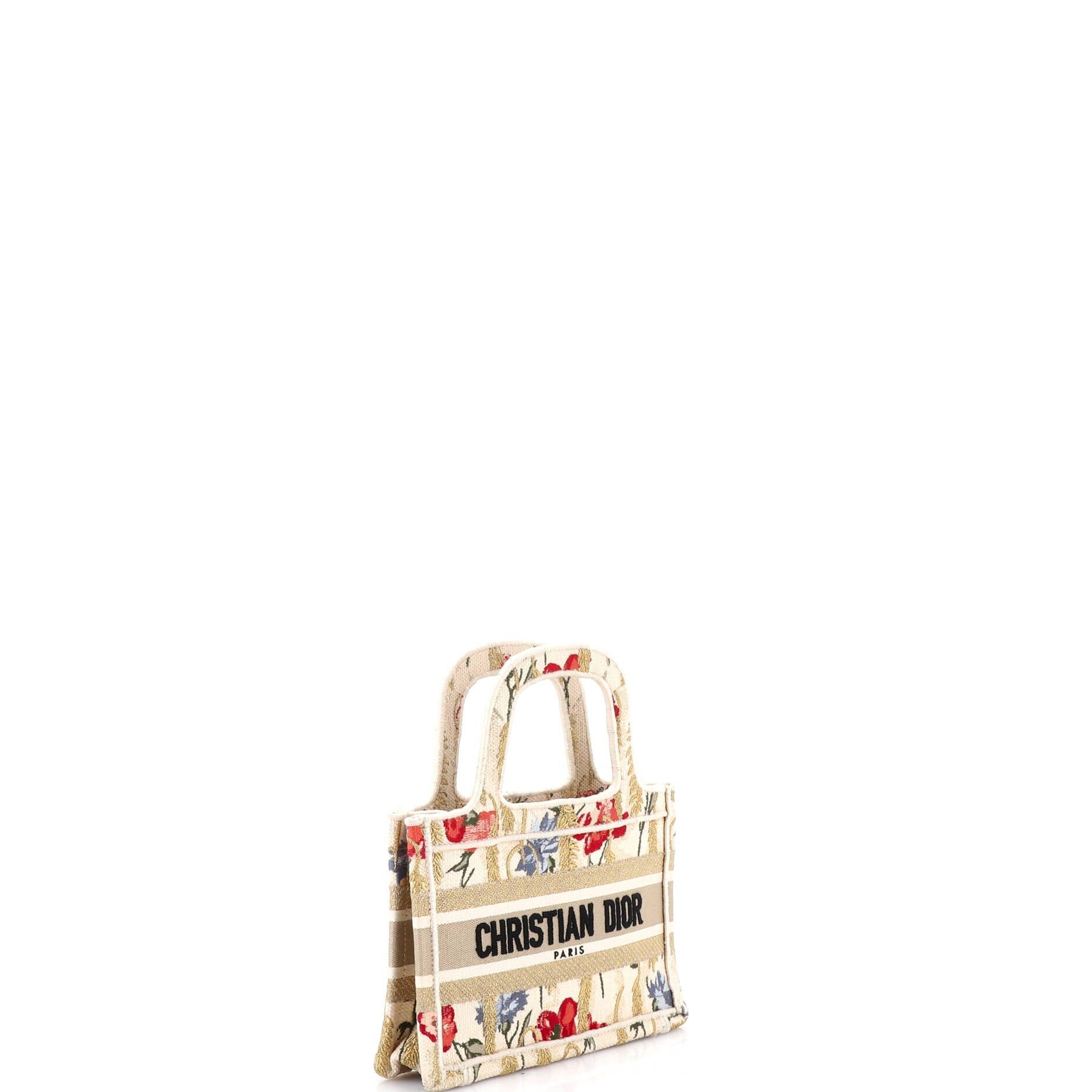 Dior Book Tote Size ONE SIZE - 2 Thumbnail