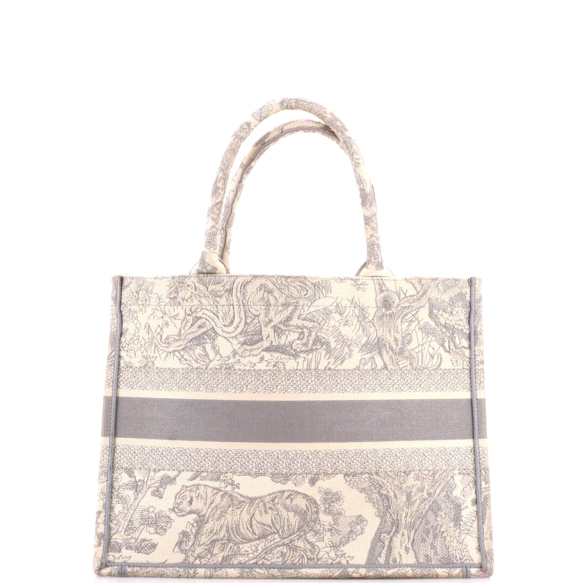 Dior Book Tote Size ONE SIZE - 3 Thumbnail