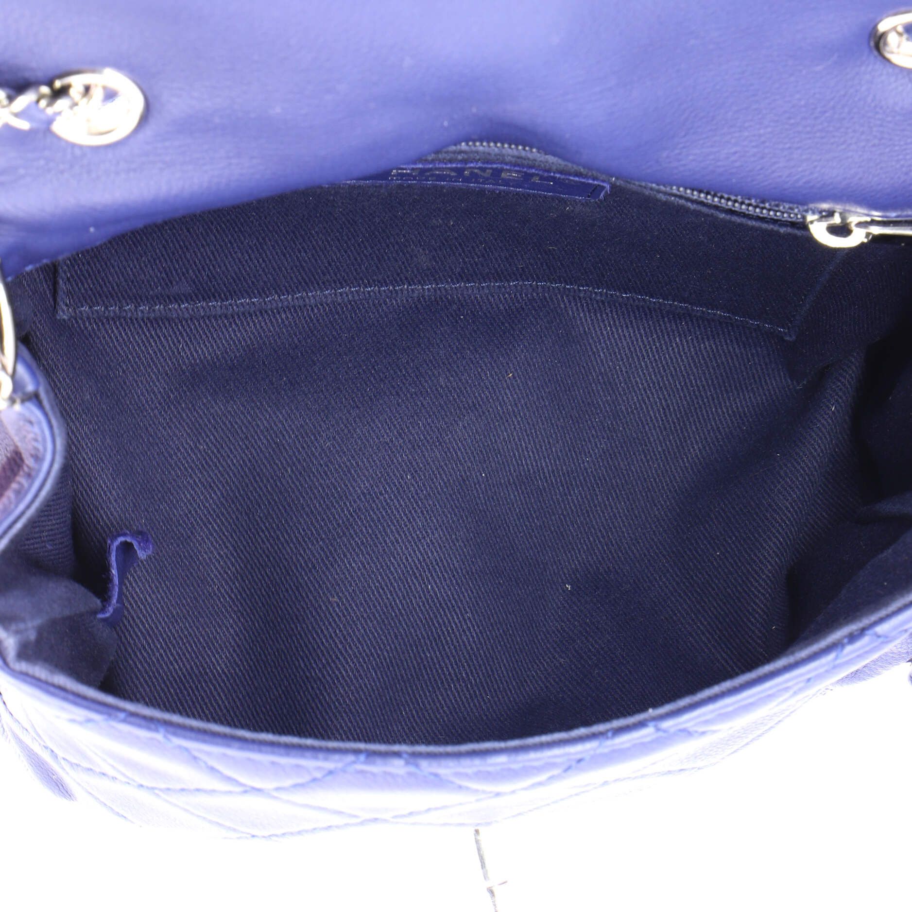 Chanel CC Curvy Flap Bag Size ONE SIZE - 5 Thumbnail